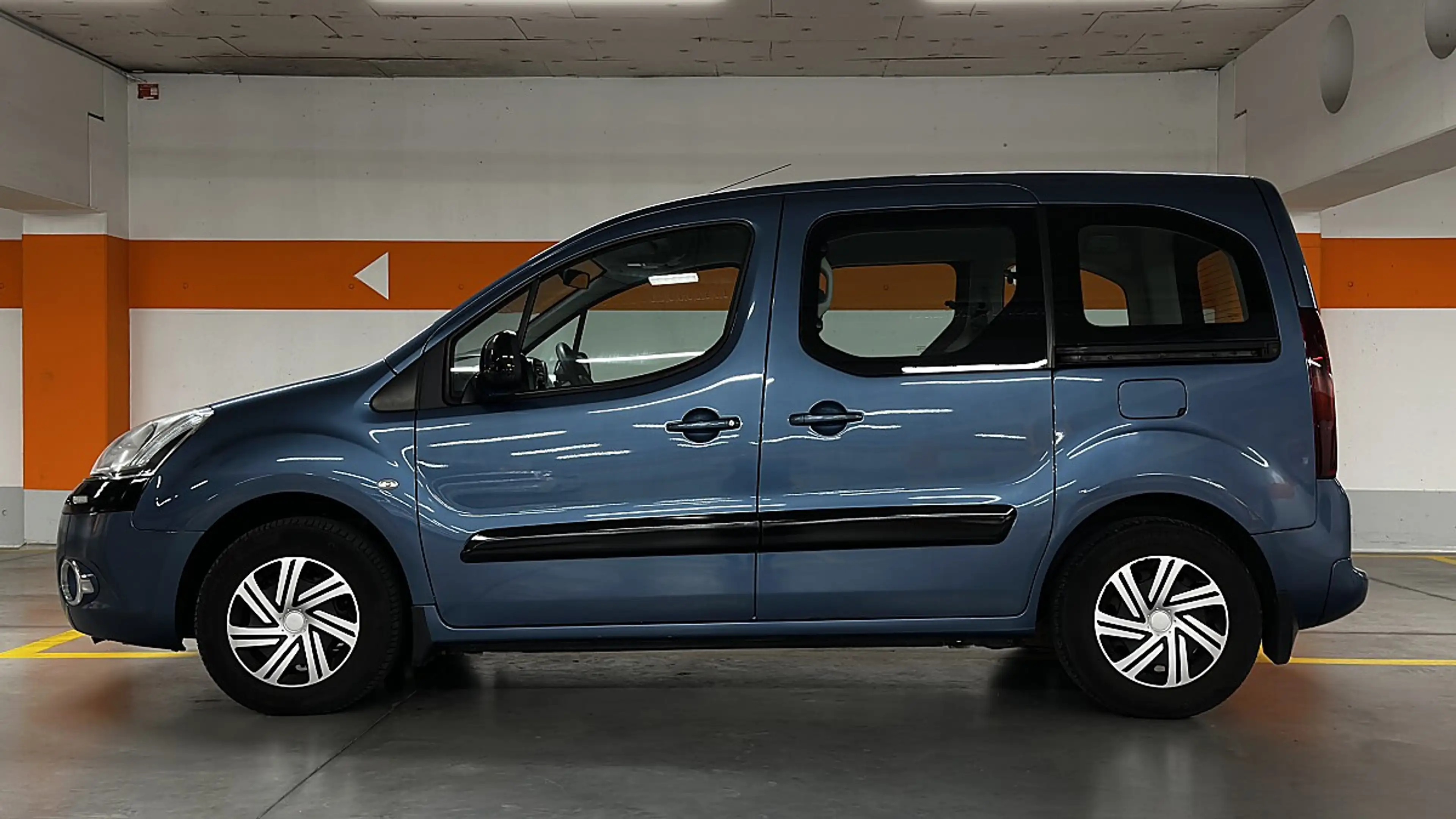 Citroen Berlingo Multispace e-HDi 90 EGS6 Collection*ZR+WP NEU*Ö... — photo 6