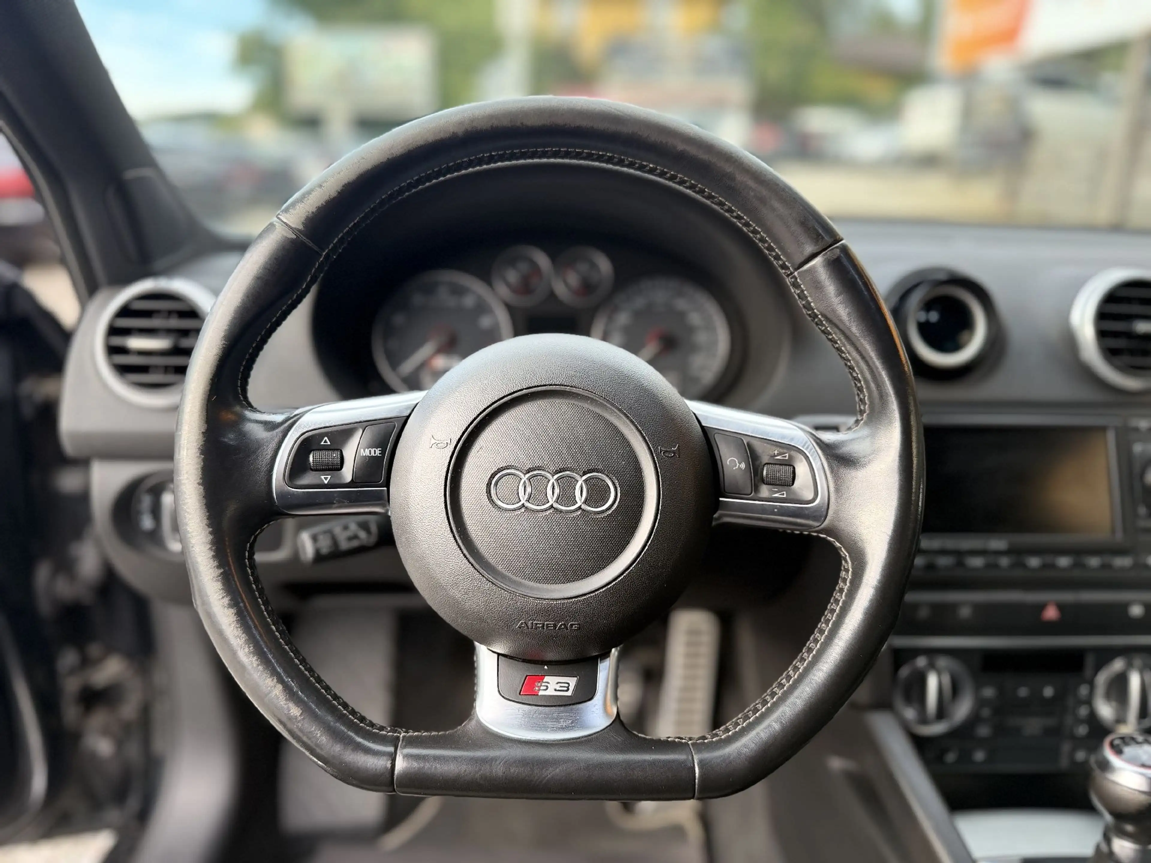 Audi S3 2.0 TFSI quattro — photo 12
