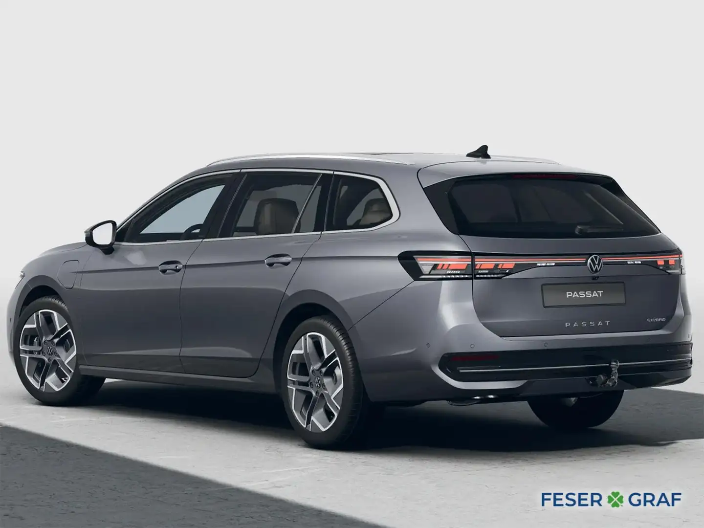 Volkswagen Passat Elegance 1.5 eHybrid MATRIX/AHK/NAVI/PANO Grau - 2