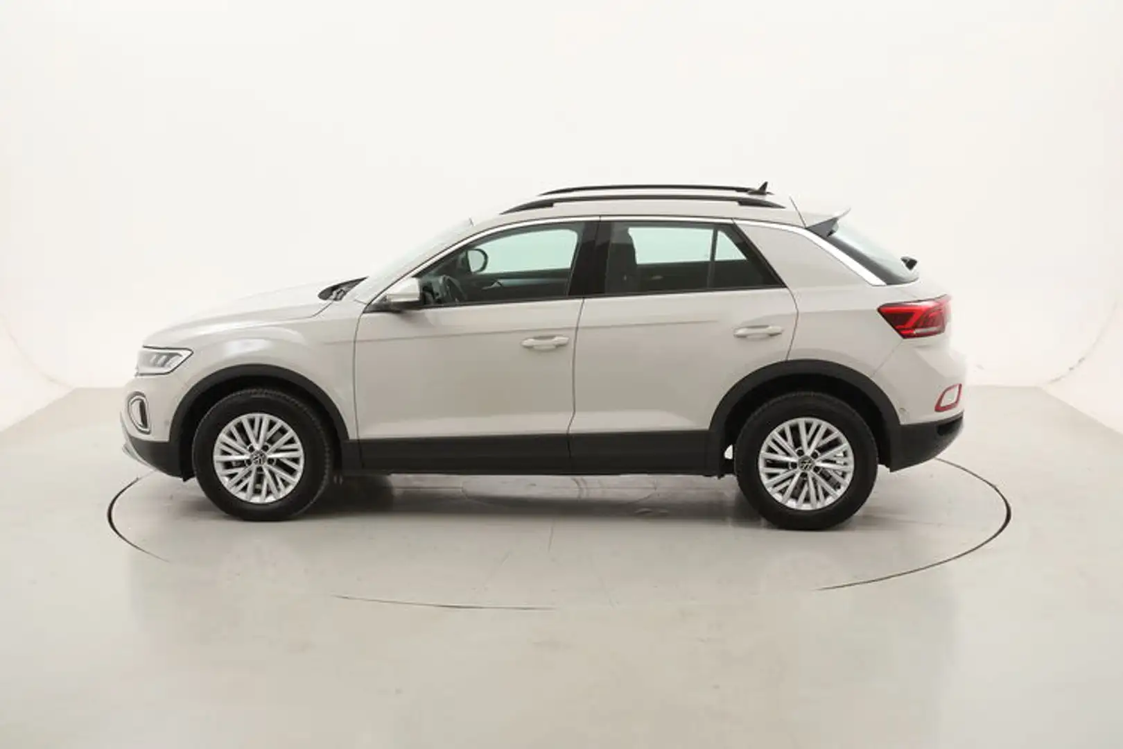 Volkswagen T-Roc Life DSG 1.5 Benzina 150CV Білий - 2