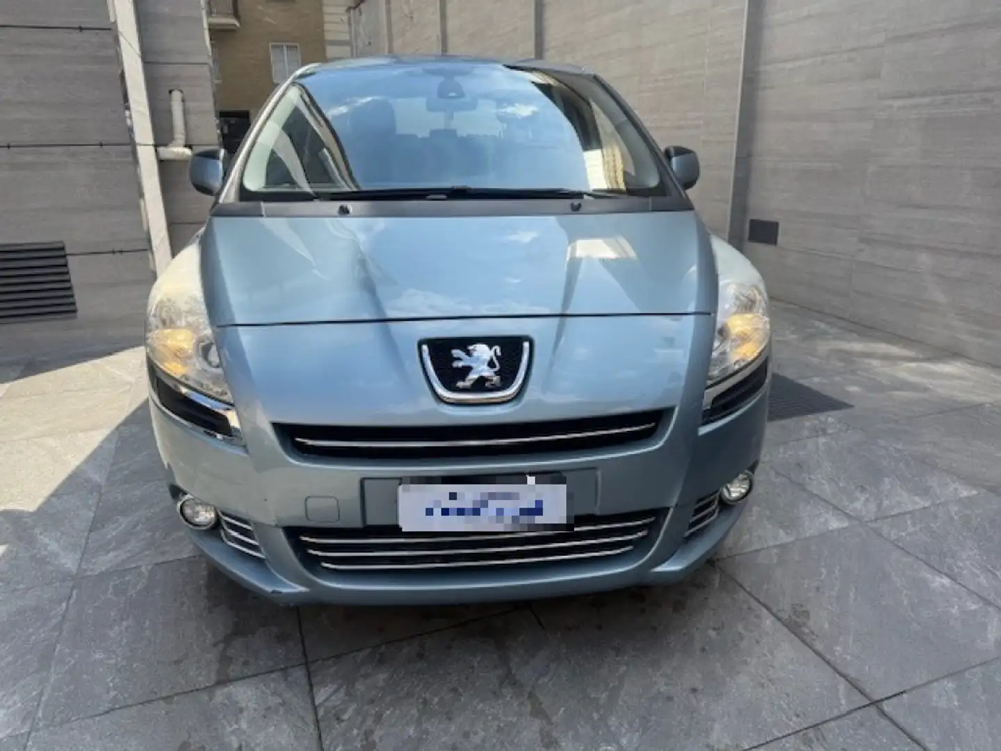 Peugeot 5008 1.6 VTi 120CV Tecno 7 POSTI Blu/Azzurro - 2