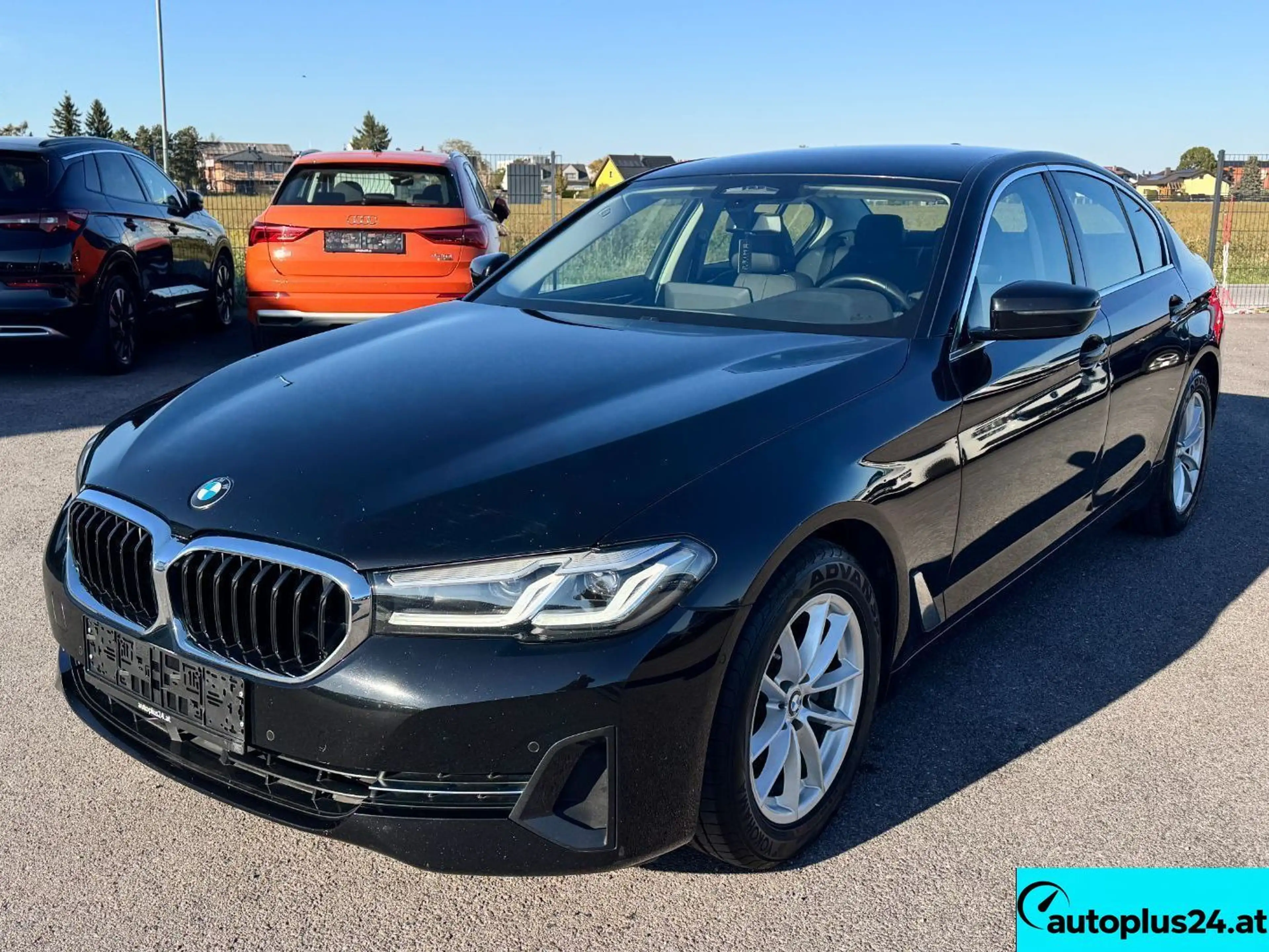 BMW 518 d Aut. LED LEDER NAVI ACC R-CAM