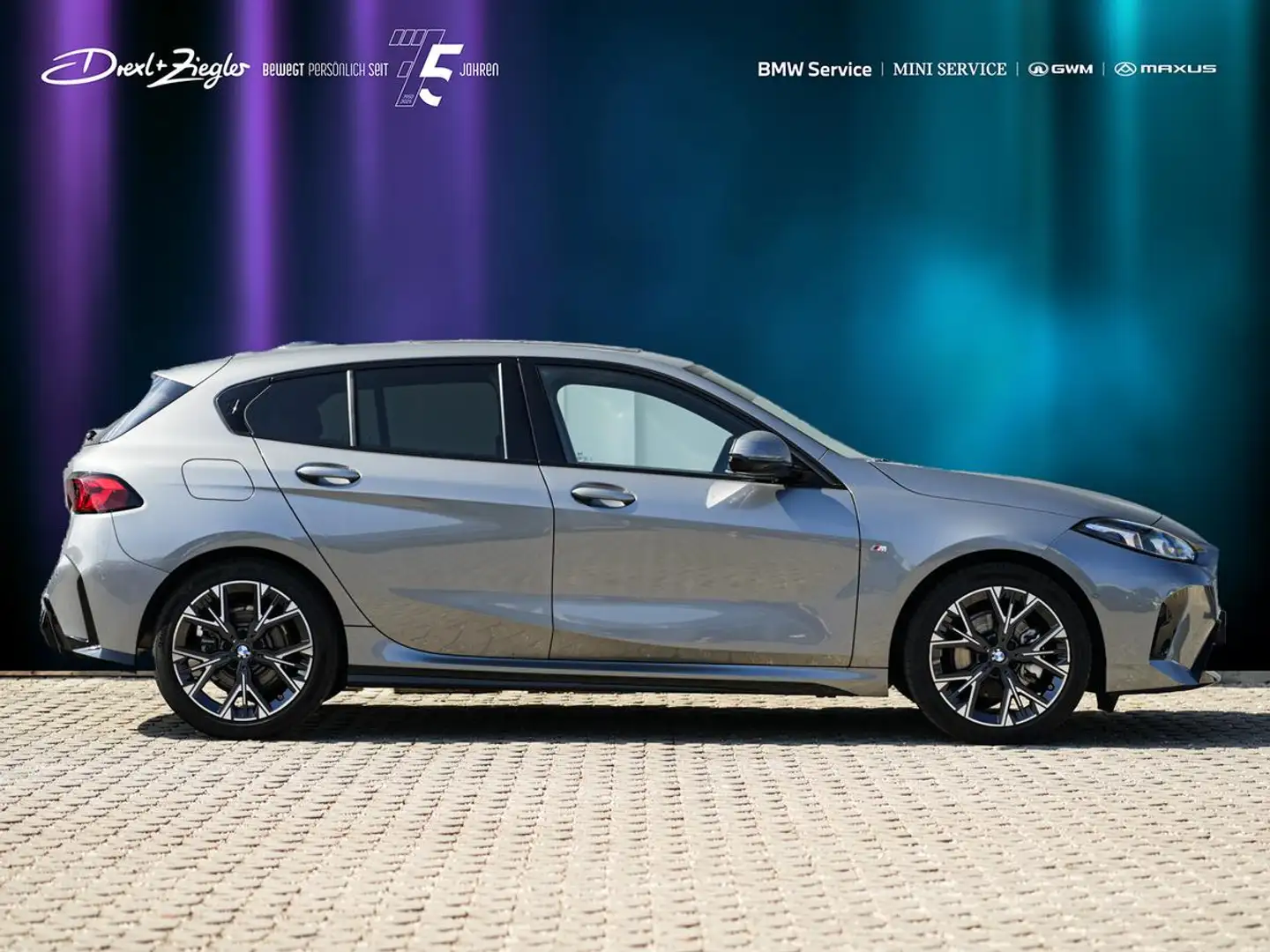 BMW 120 M Sport NEW Modell aLED ACC AHK P-Dach HuD Šedá - 2
