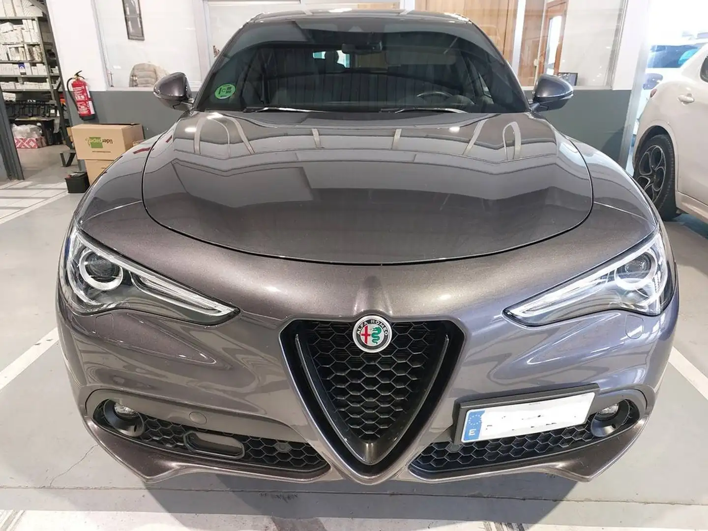 Alfa Romeo Stelvio 2.2 Villa D´Este Q4 210 Aut. Gris - 1