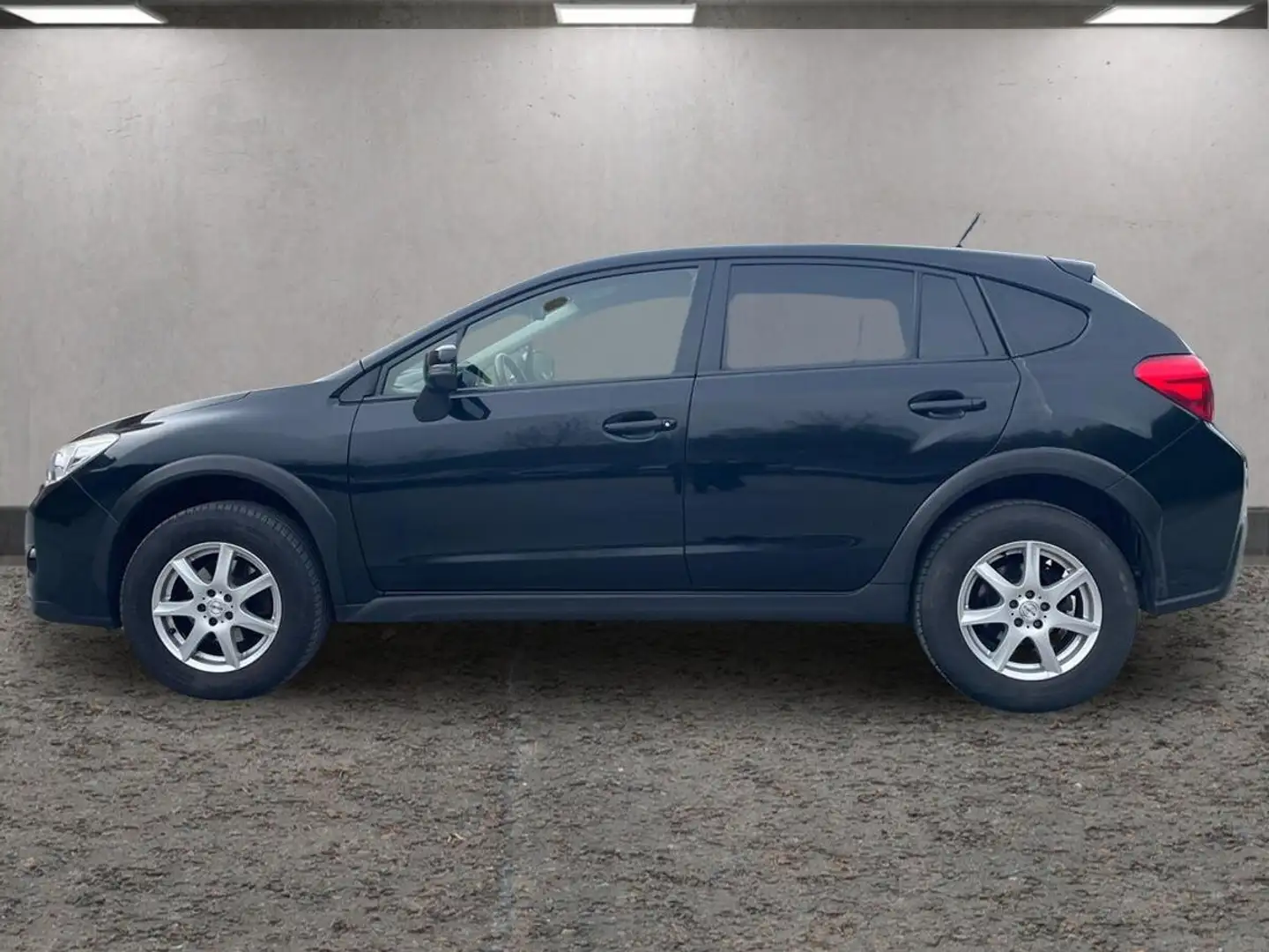 Subaru XV 2,0DL Comfort Schwarz - 2