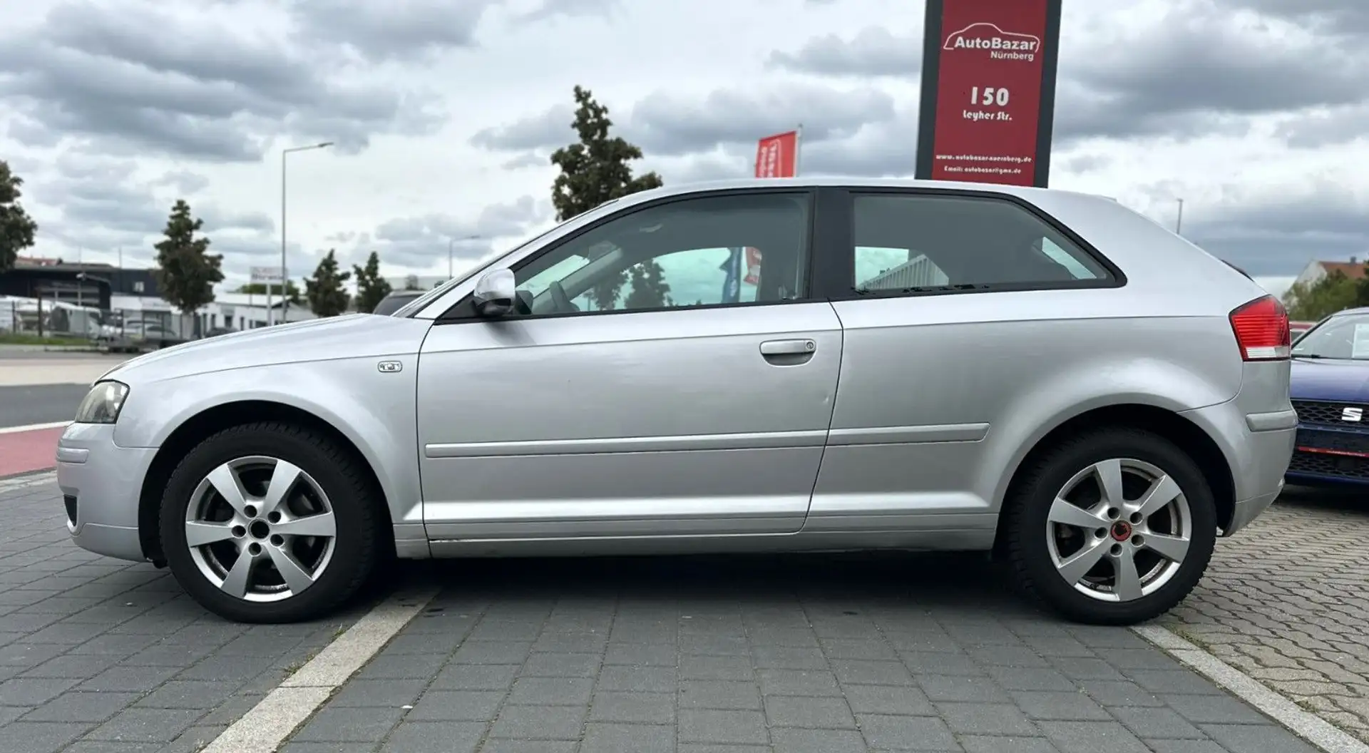 Audi A3 1.9 TDI Attraction / TÜV 03/27 / Klimaaut. Silber - 2