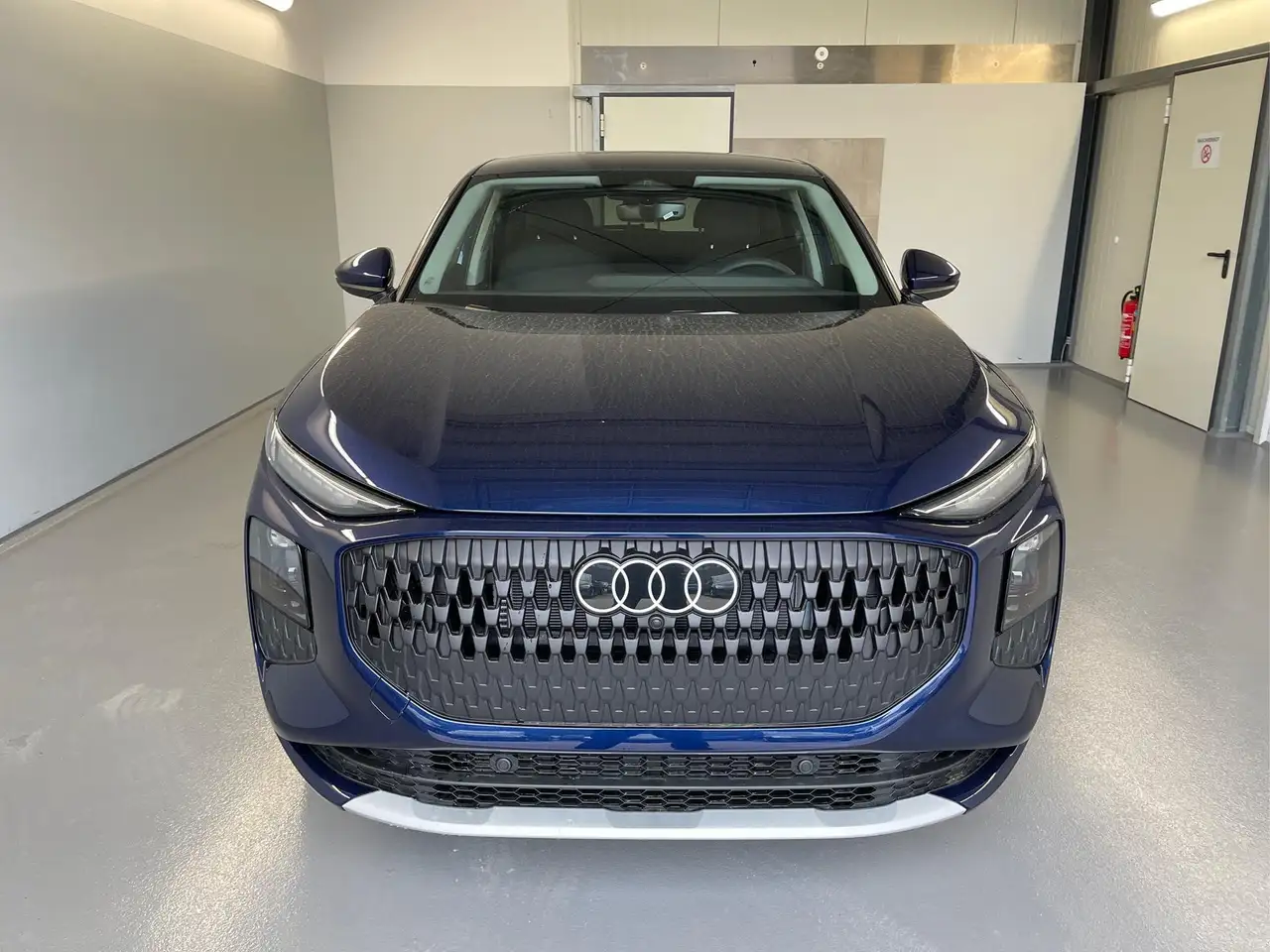 Audi Q3 Sportback NEU TFSI quattro Tech+AHK+LEDPlus+ACC... 2