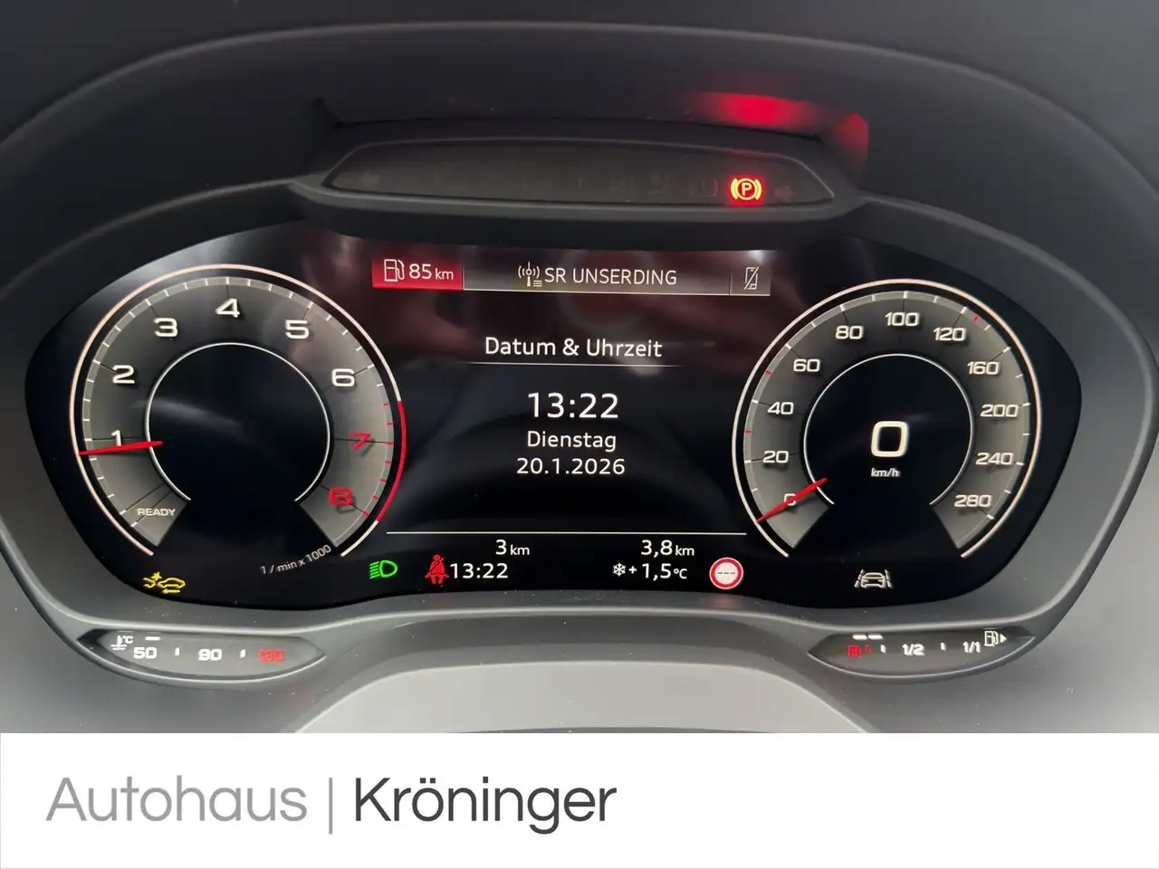 Audi Q2 35 TFSI Rück LED Komfort Parken SHZ Klima 12