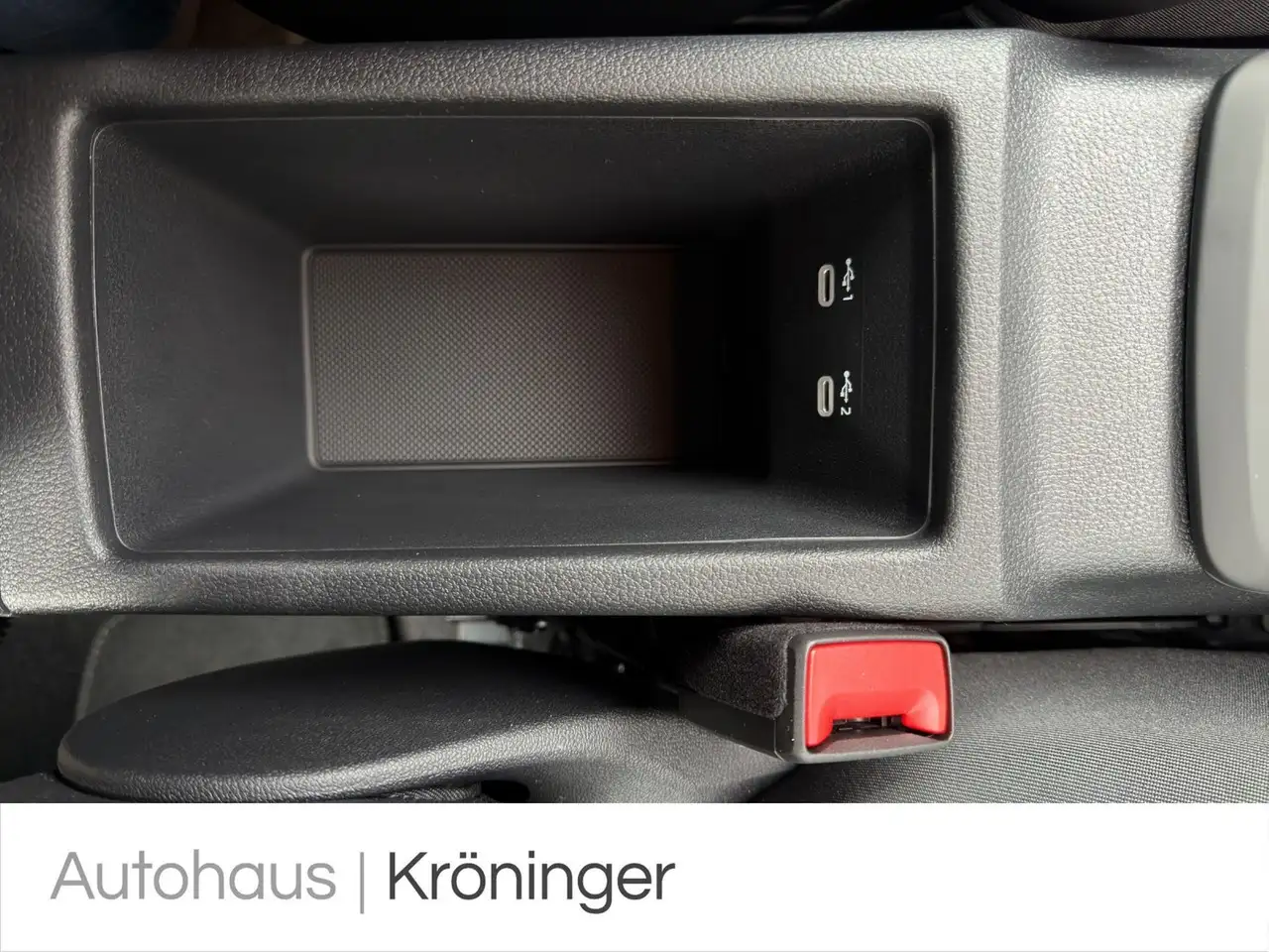 Audi Q2 35 TFSI Rück LED Komfort Parken SHZ Klima 16