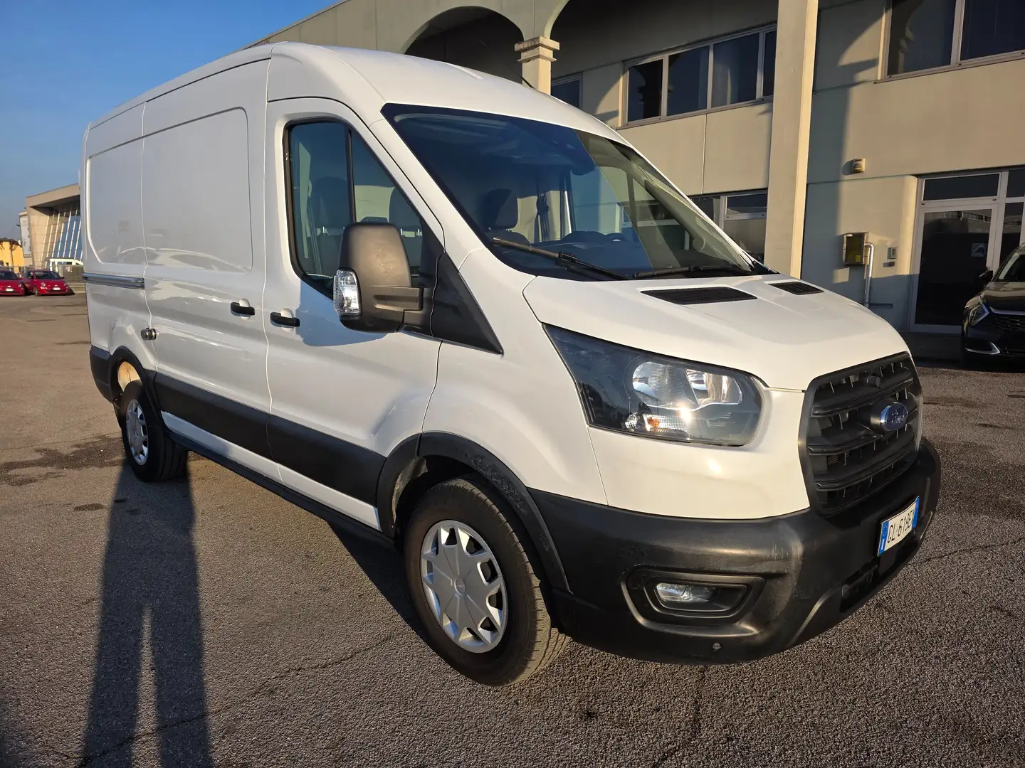 Ford Transit 2.0 DIESEL/HYBRID, MANUALE Weiß - 2