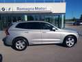 Volvo XC60 2.0 B4 Momentum awd auto Gris - thumbnail 3