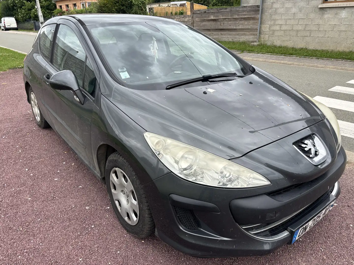 Peugeot 308 1.6 HDi 90 Confort - 2