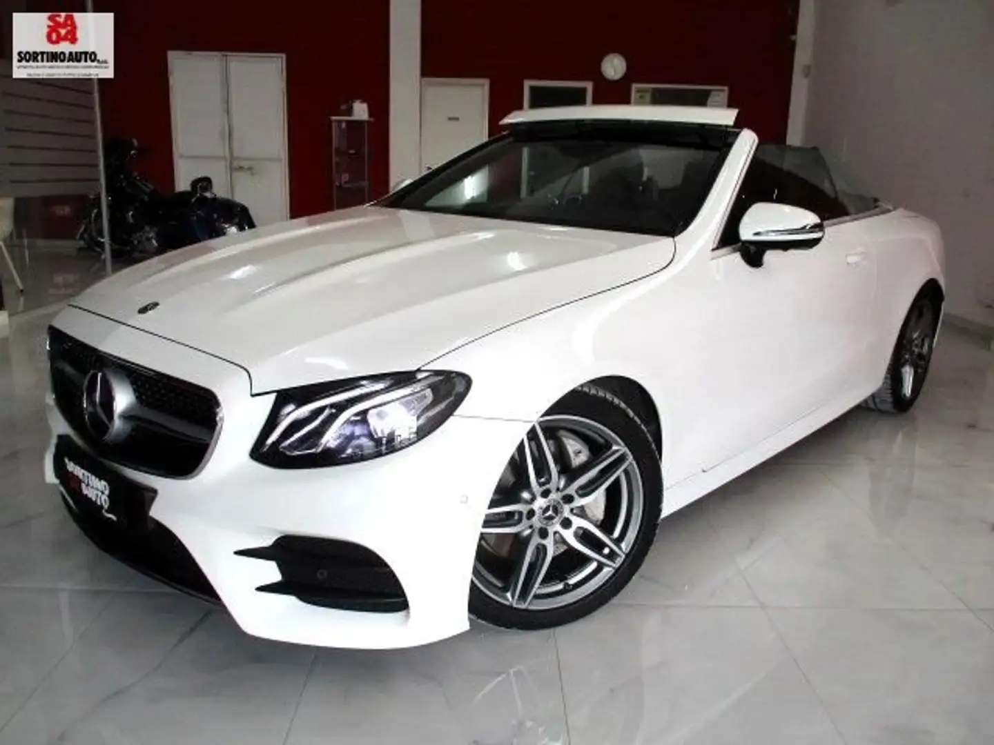 Mercedes-Benz E 220 Cabrio Premium Plus auto AMG 2018 KM65000 FULL Blanco - 1