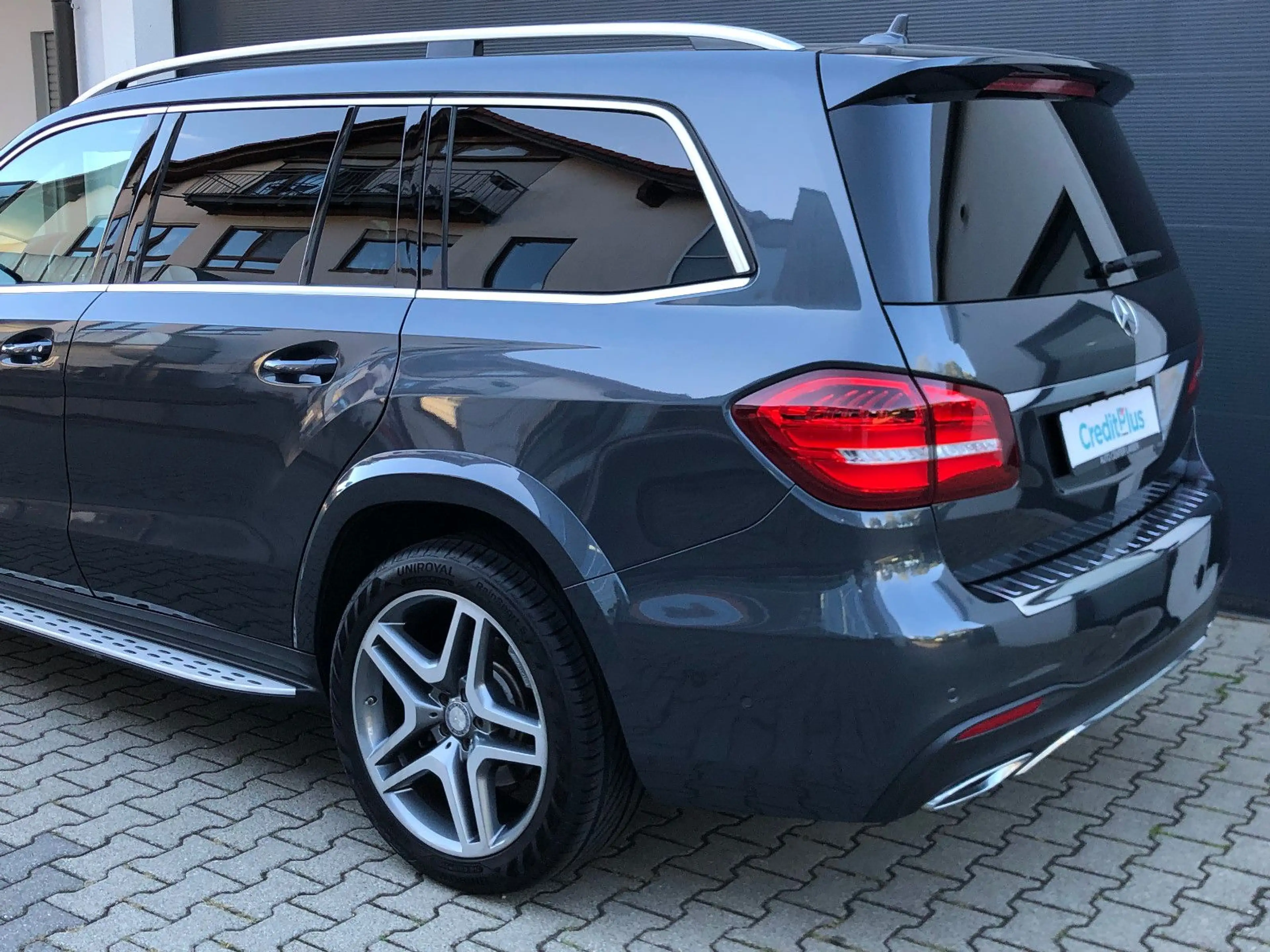 Mercedes-Benz GLS 350 d 4Matic AMG LED PANO 360° 7-Sitzer STHZ — photo 10