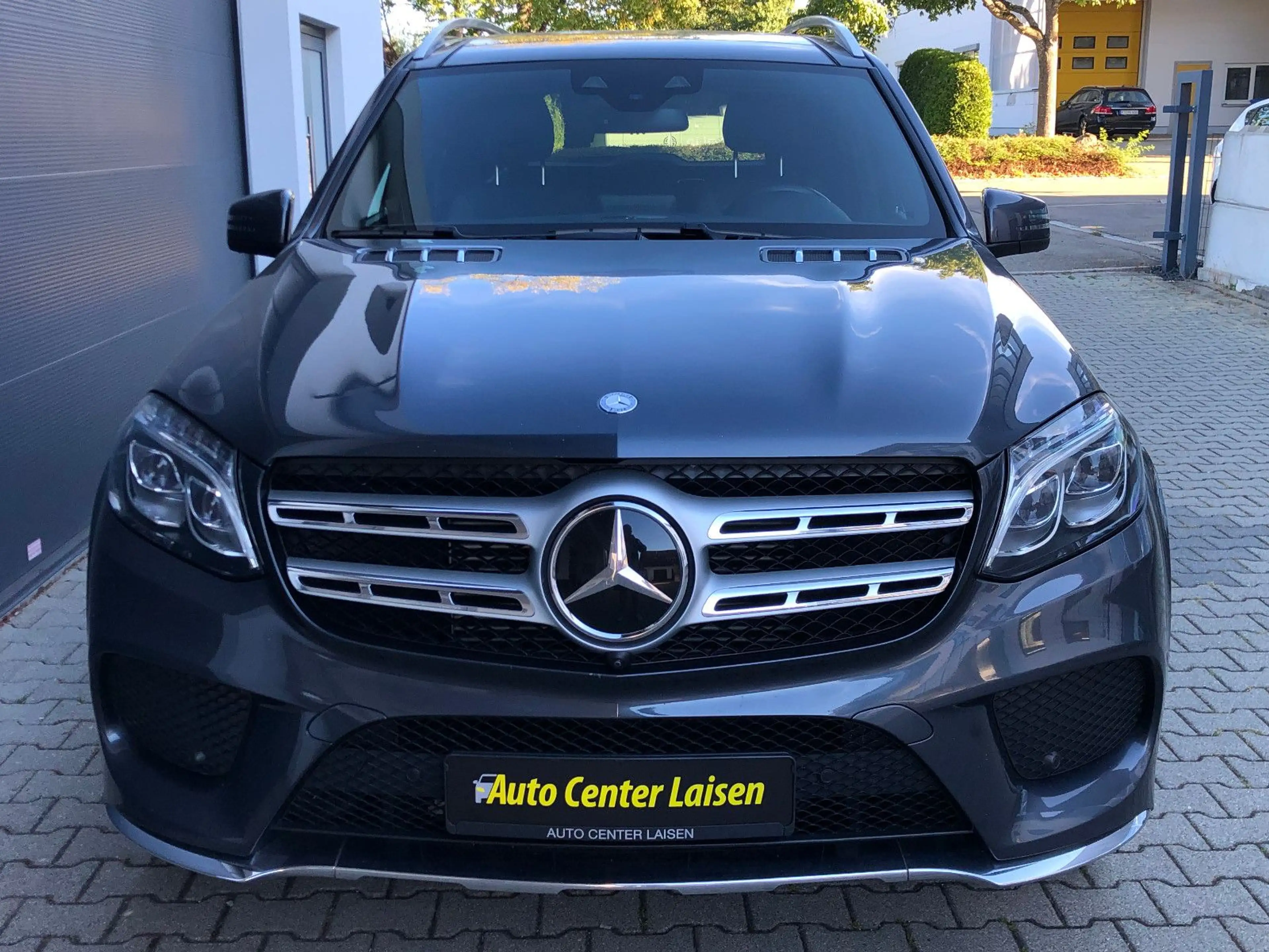 Mercedes-Benz GLS 350 d 4Matic AMG LED PANO 360° 7-Sitzer STHZ — photo 2