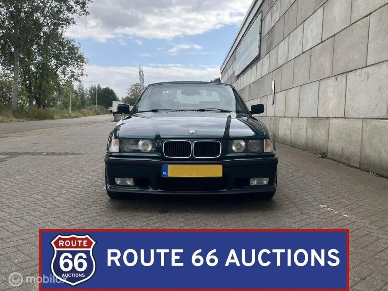BMW 325i cabriolet, foto 6