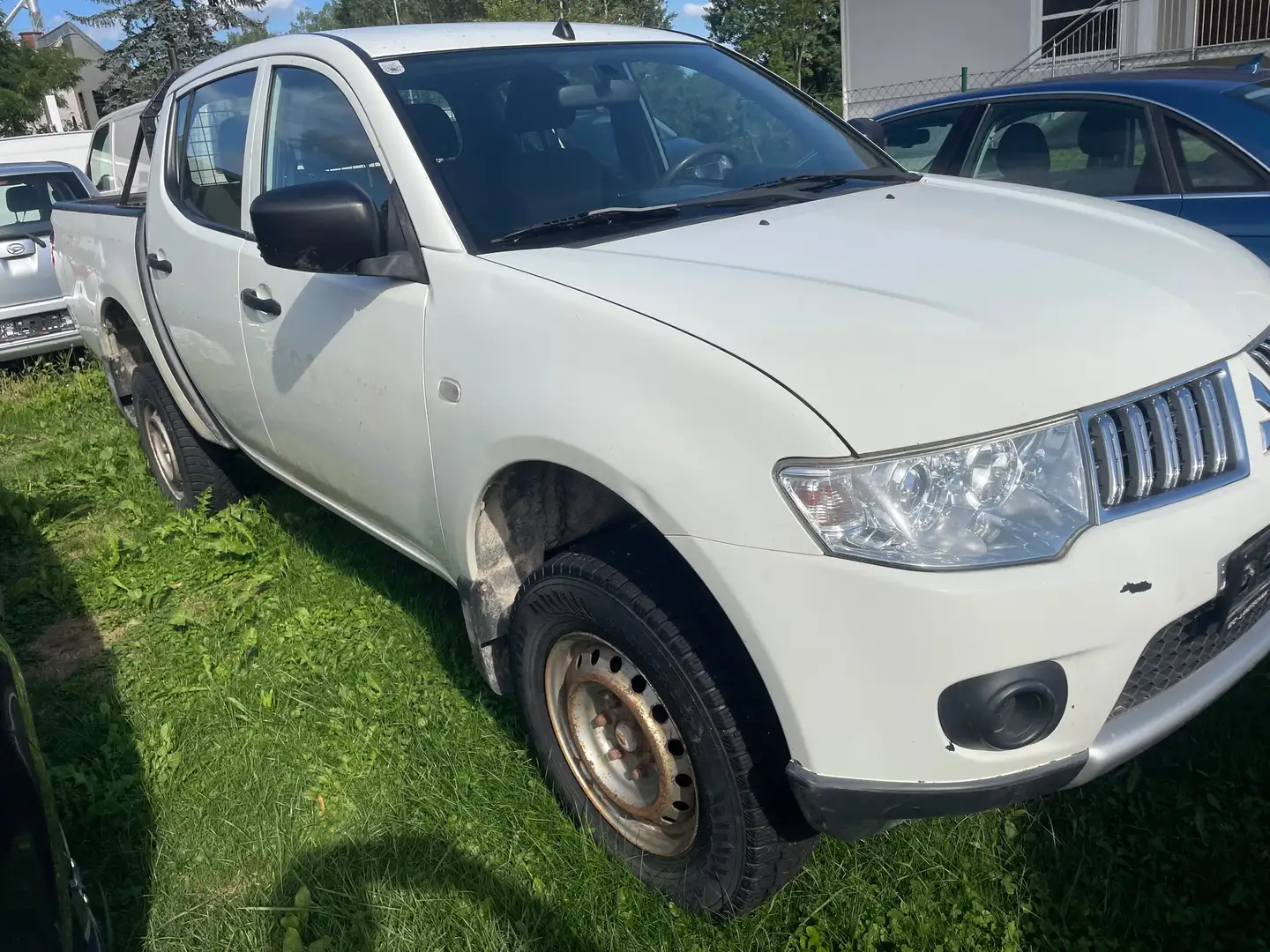 Mitsubishi L200 Blanco - 1