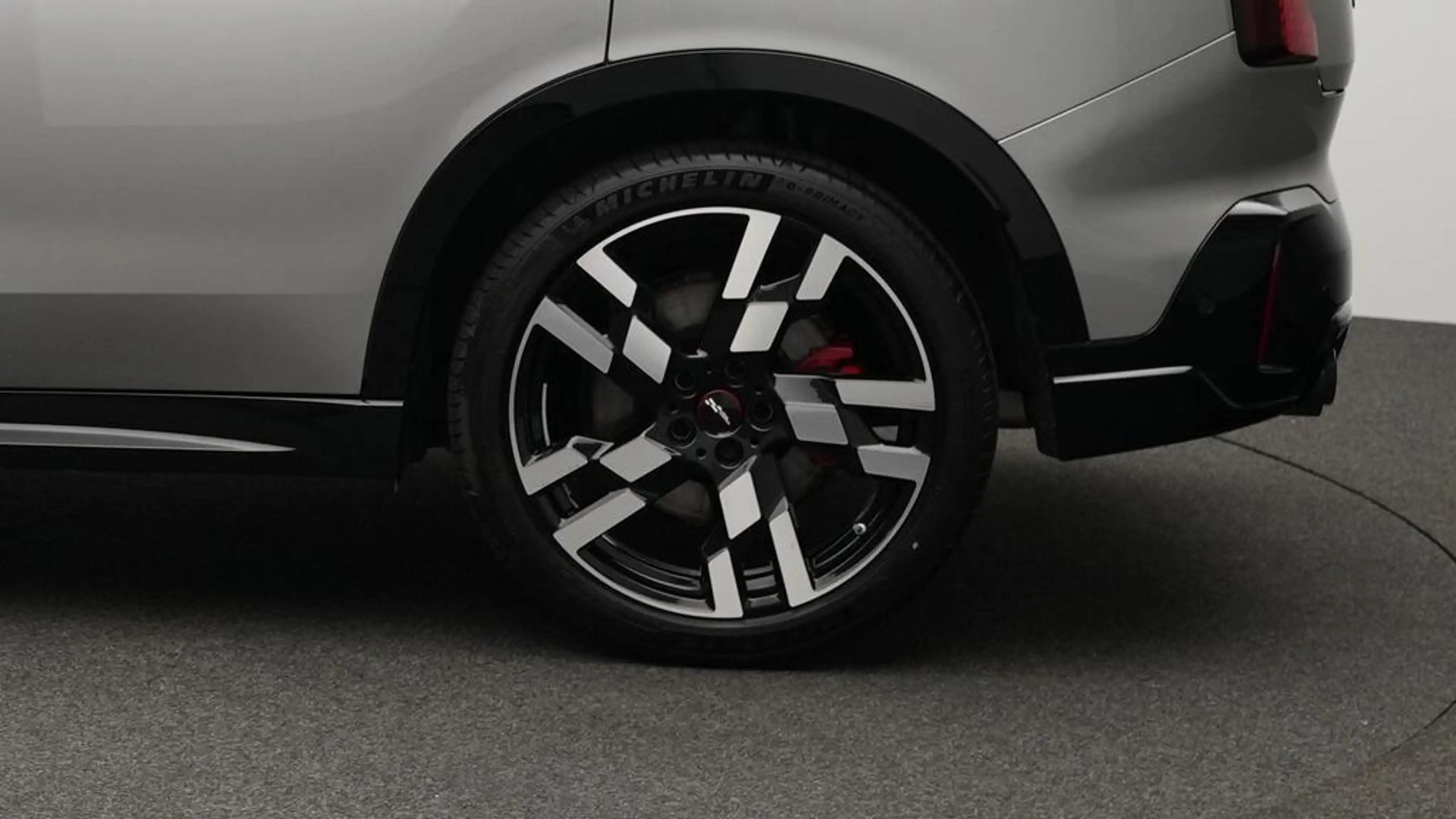 MINI JCW Countryman All4 John Cooper Works Trim — photo 12