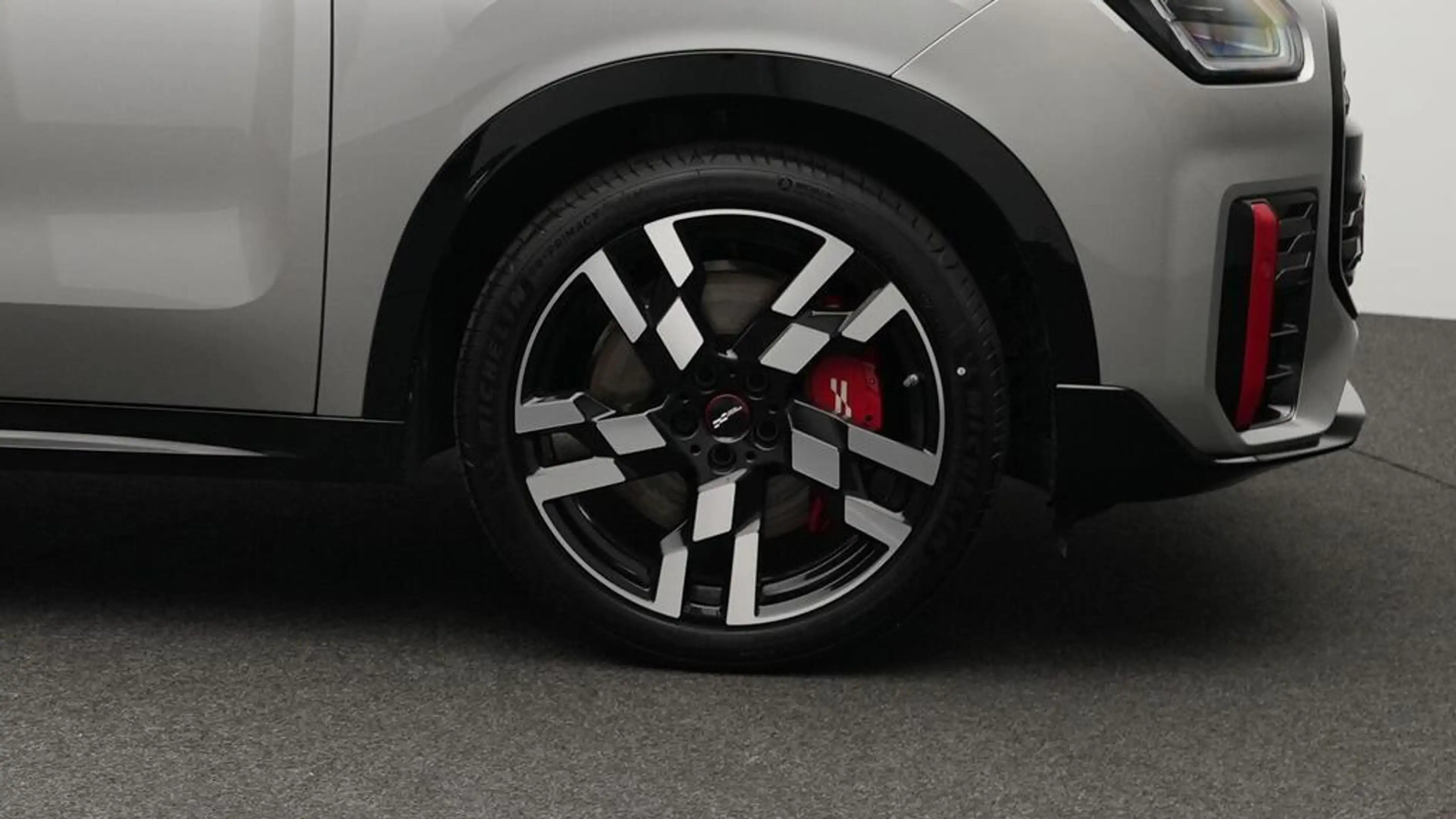 MINI JCW Countryman All4 John Cooper Works Trim — photo 9