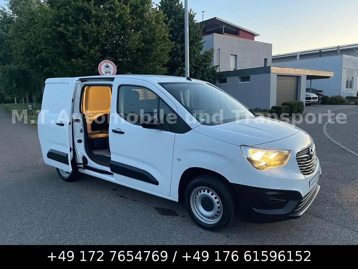 Opel Combo E Cargo 1.5D Edition *NAVI*PDC*KAMERA*SHZ Weiß - 1