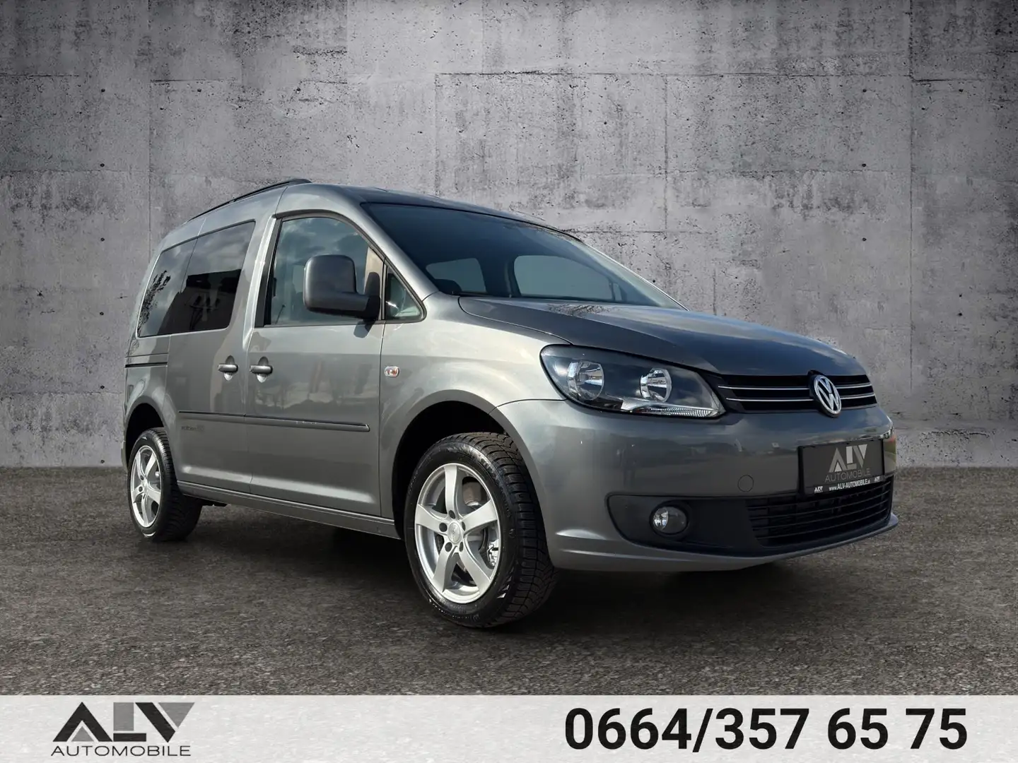 Volkswagen Caddy Edition30 BMT Gris - 1