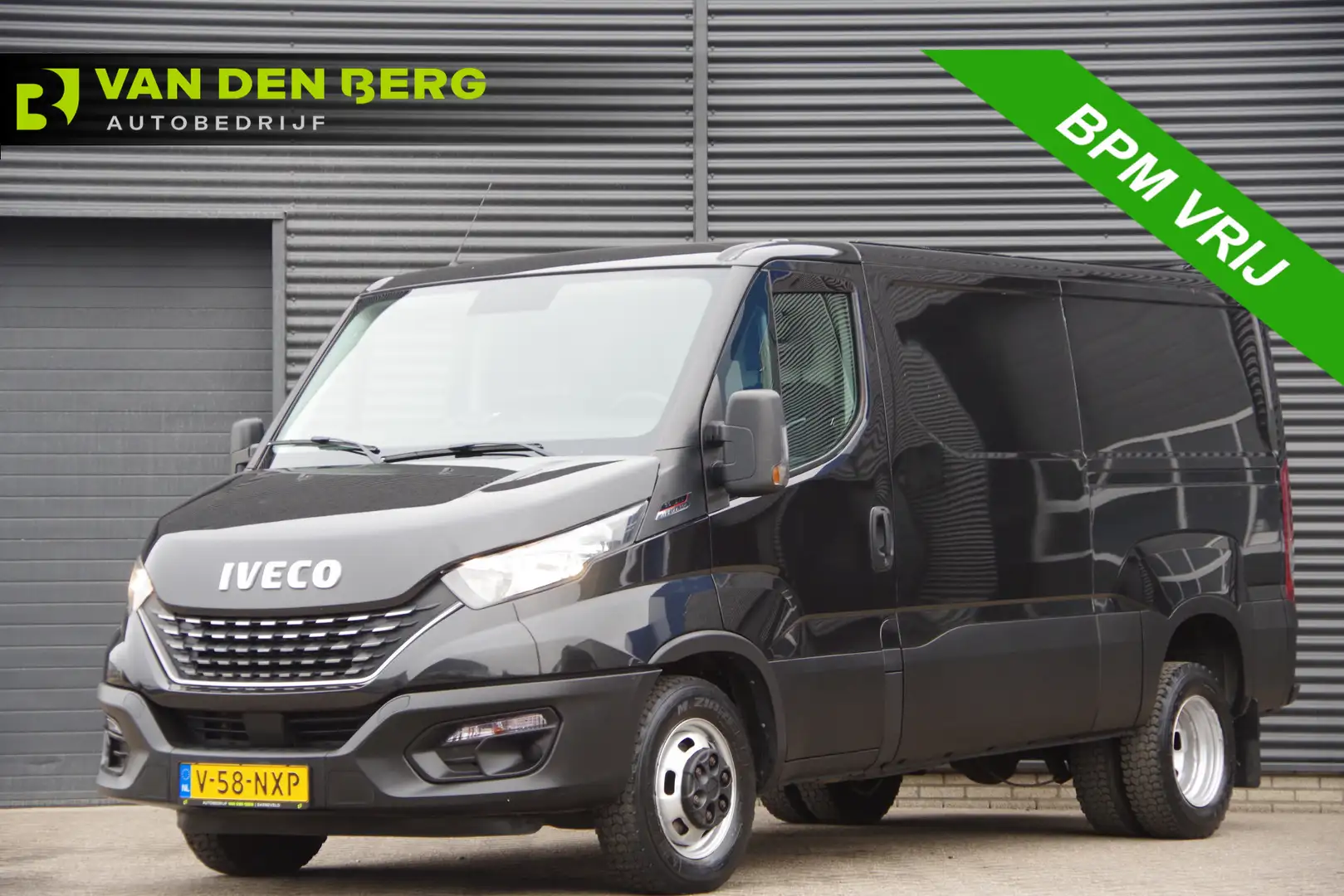Iveco Daily 35C21 3.0L 210PK L2H1 AUT. N1, DUBBELLUCHT, 3.5T T Noir - 1