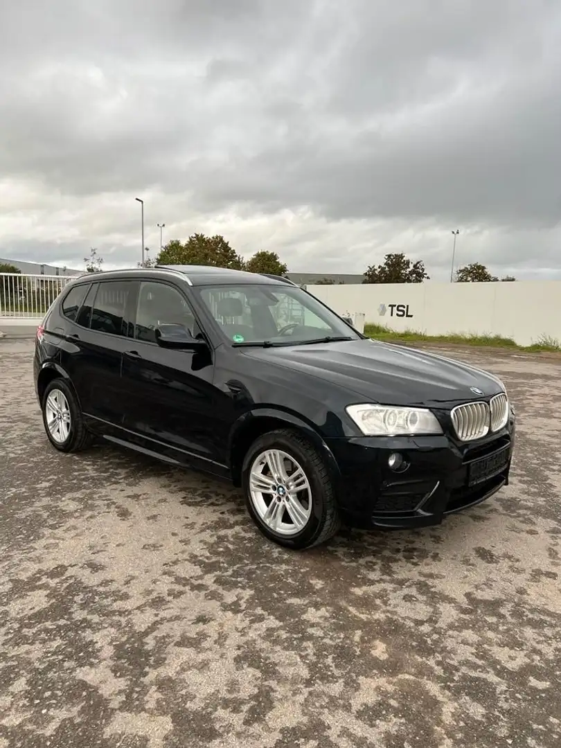 BMW X3 xDrive 30 d Pano Leder Navi Xenon AHK Noir - 1