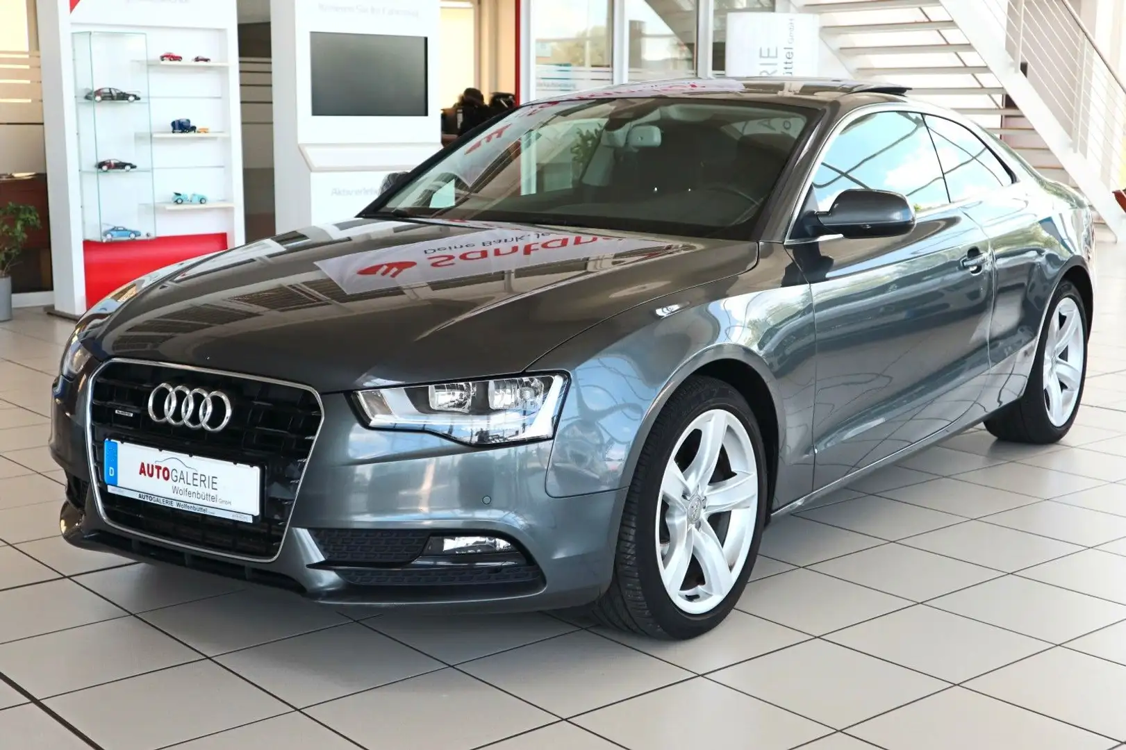 Audi A5 Coupe 2.0 TDI quattro Automatik Pano Kamera Gris - 1