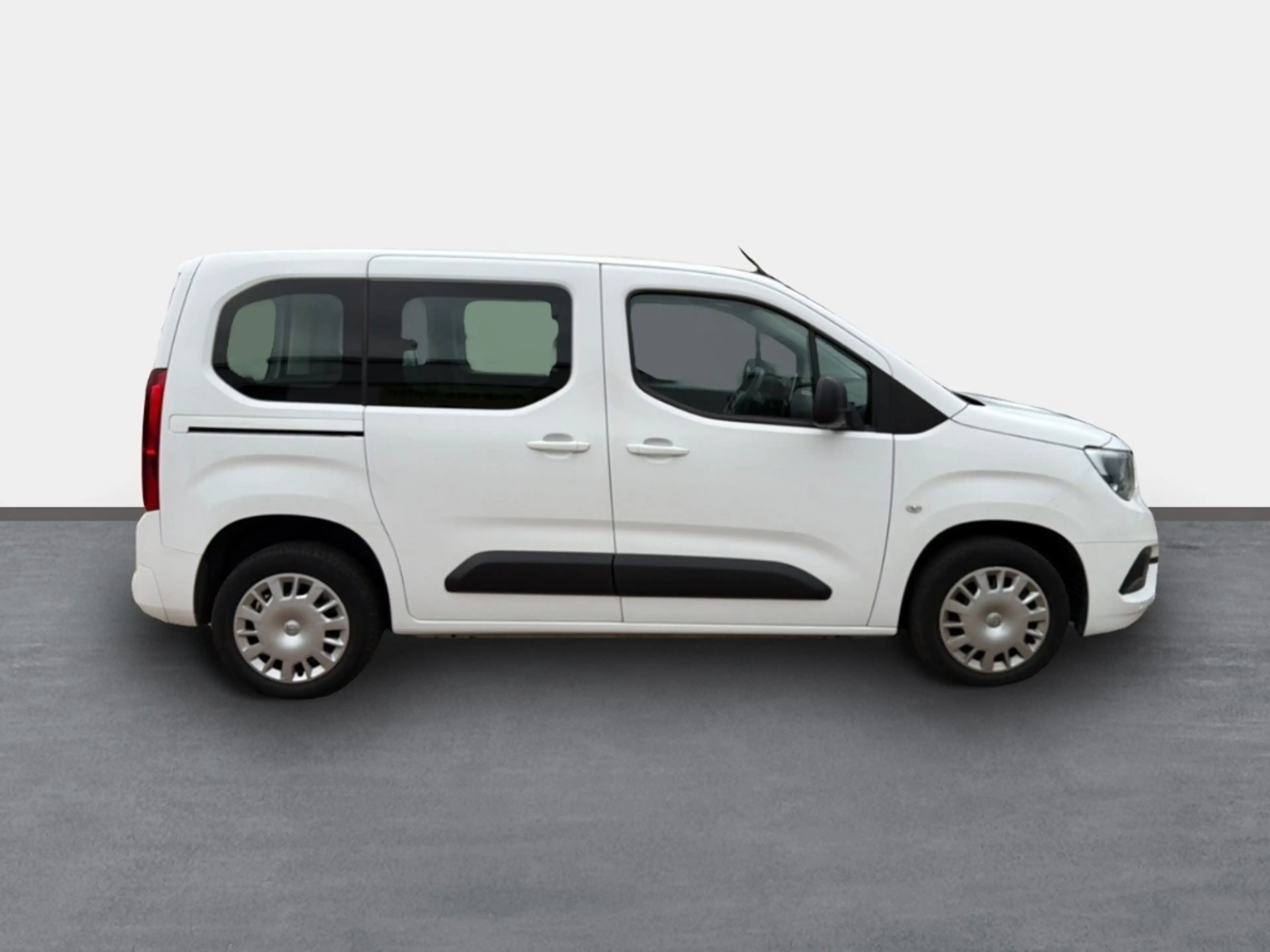 Opel Combo Life E Edition AHK Navi Apple CarPlay Android Auto Musi — photo 4
