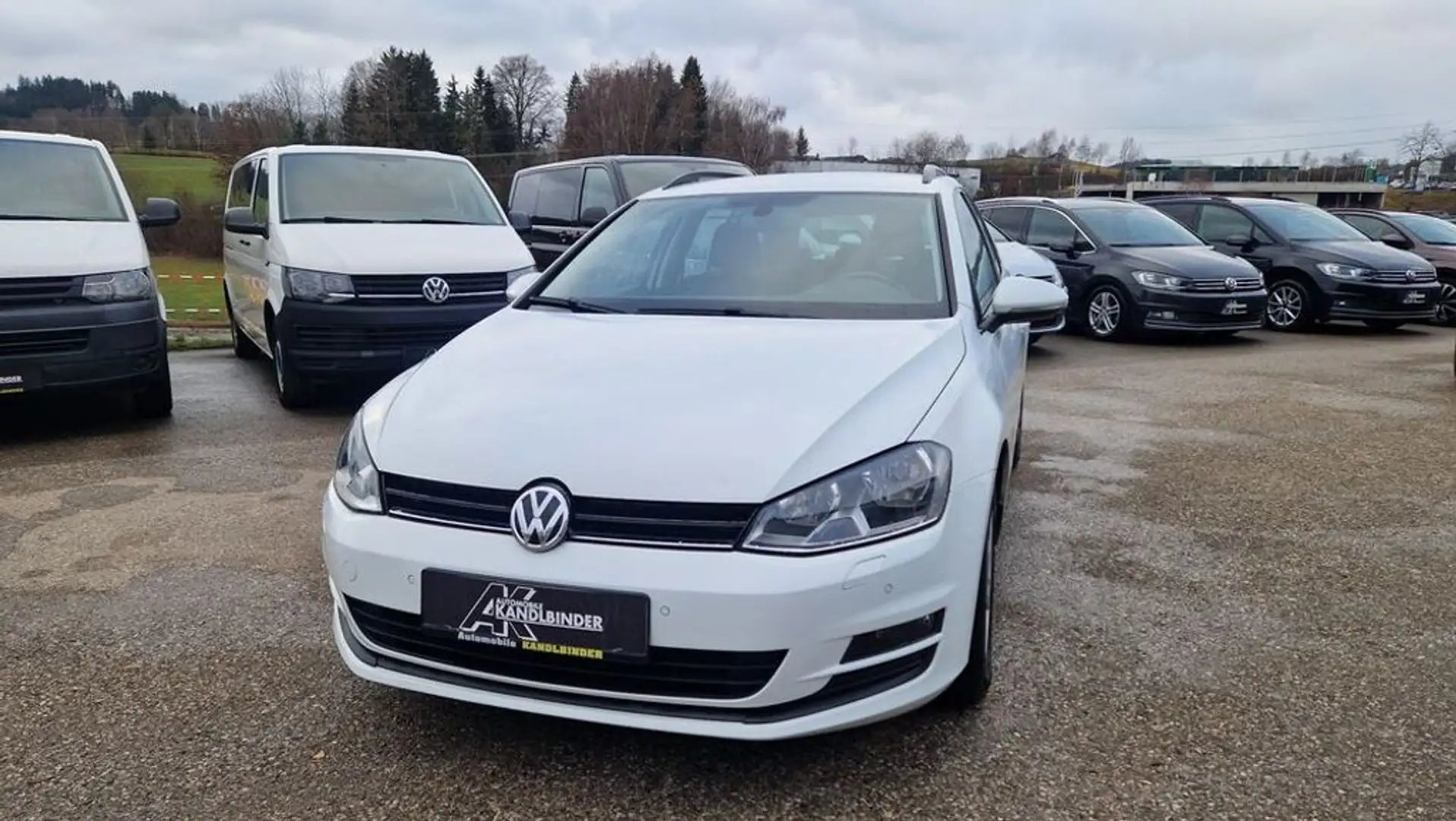 Volkswagen Golf Comfortline BMT Weiß - 2