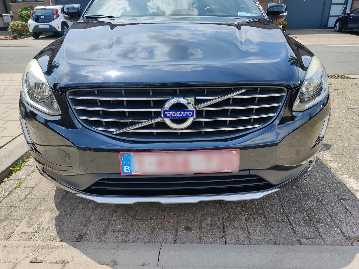 Volvo XC60 D3 Ocean Race Negro - 1