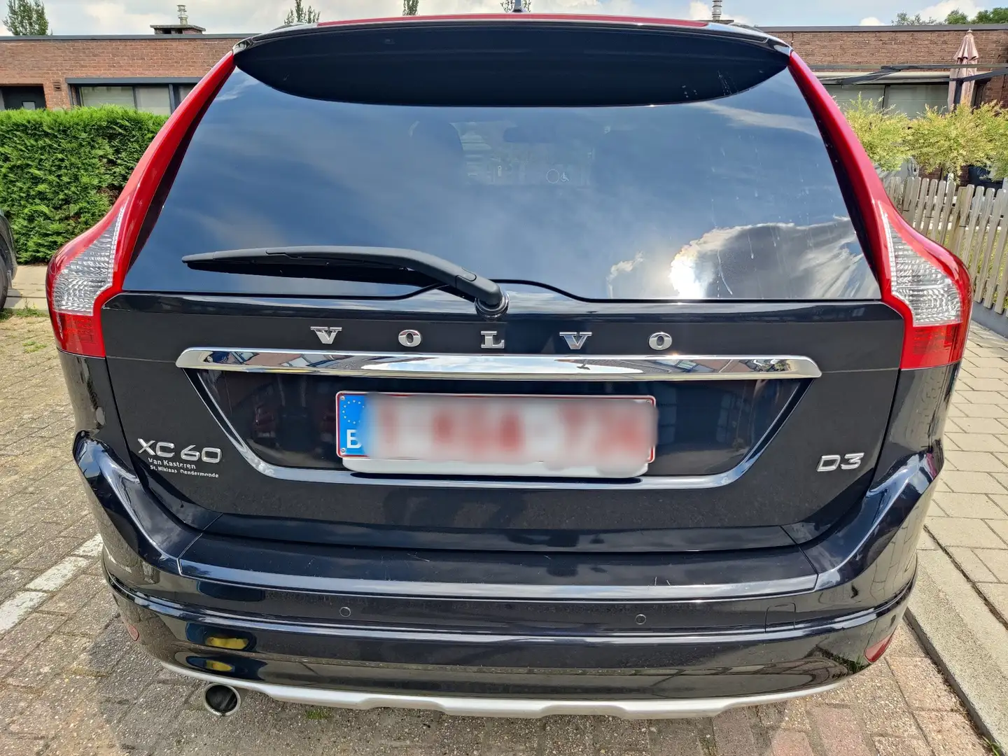 Volvo XC60 D3 Ocean Race Negro - 2