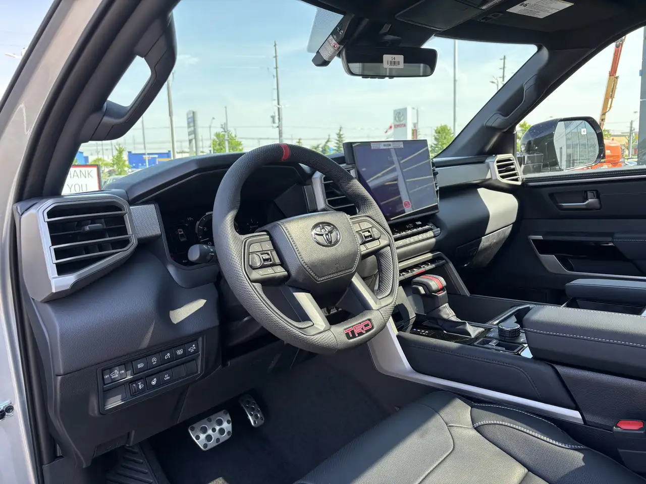 Toyota Tundra снимка Toyota Tundra