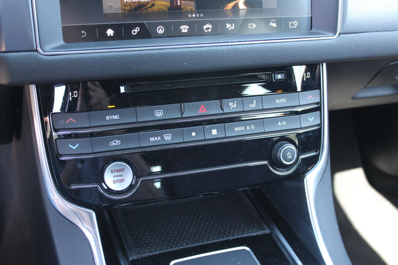 Jaguar XF 2.0d R-Sport Automaat — photo 7