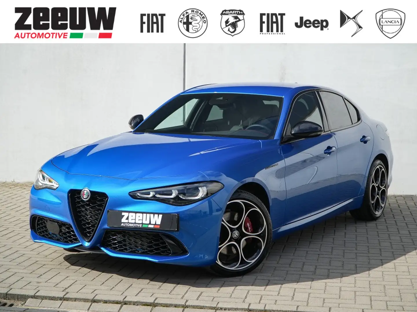 Alfa Romeo Giulia 2.0 Turbo 280 PK Competizione Q4 AWD | Harman | Ve Bleu - 1