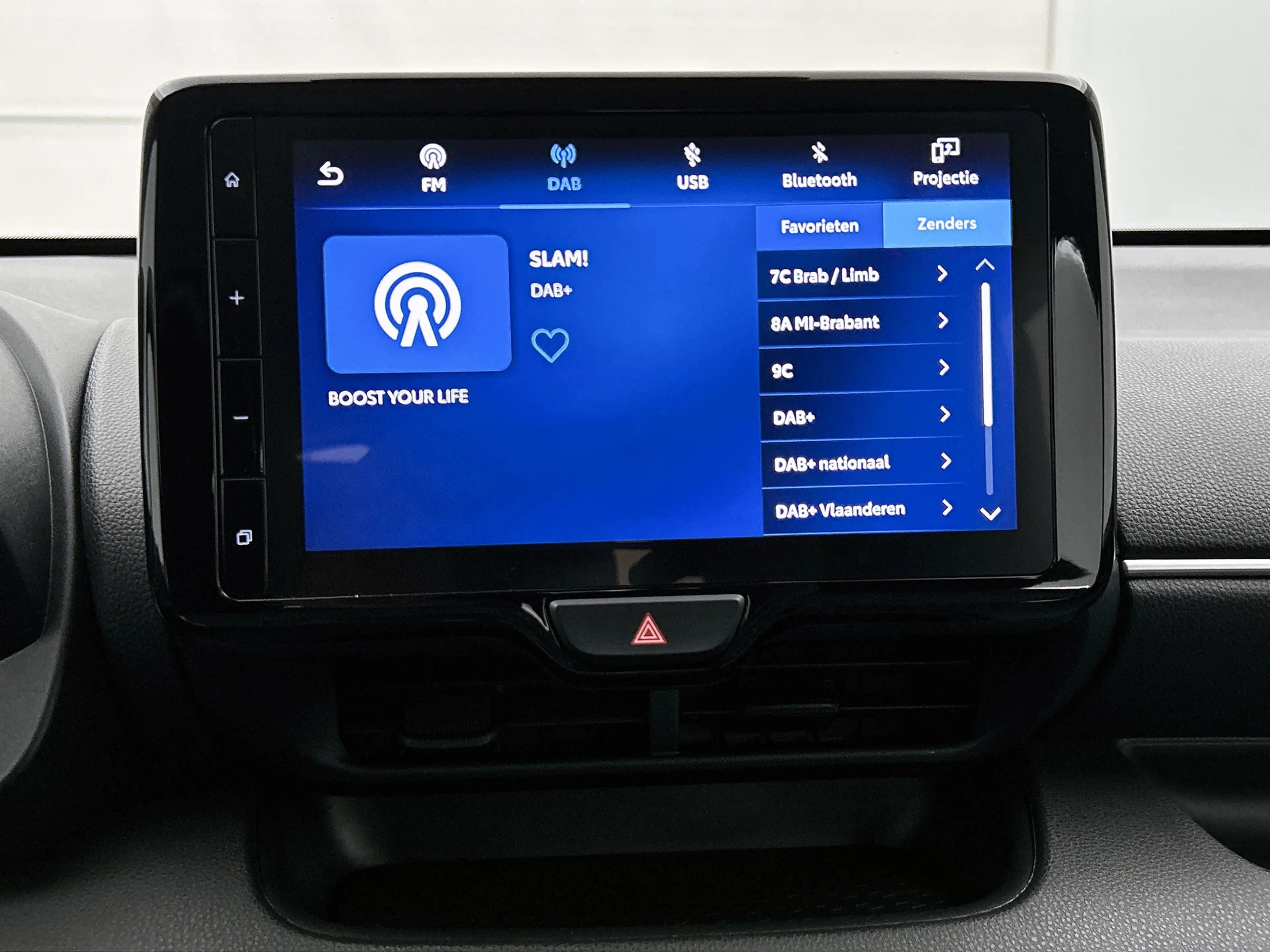 Toyota Yaris 1.5 Hybrid 115 Active | BTW voertuig | Apple CarPl — photo 9