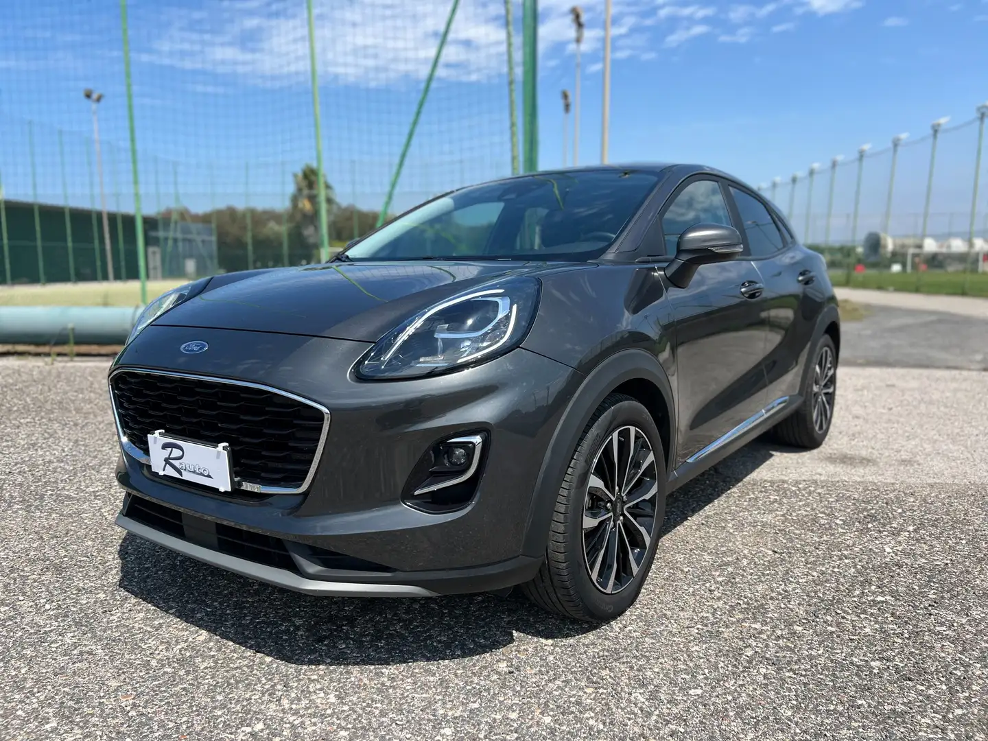 Ford Puma 1.0 ecoboost hybrid Titanium Grigio - 1