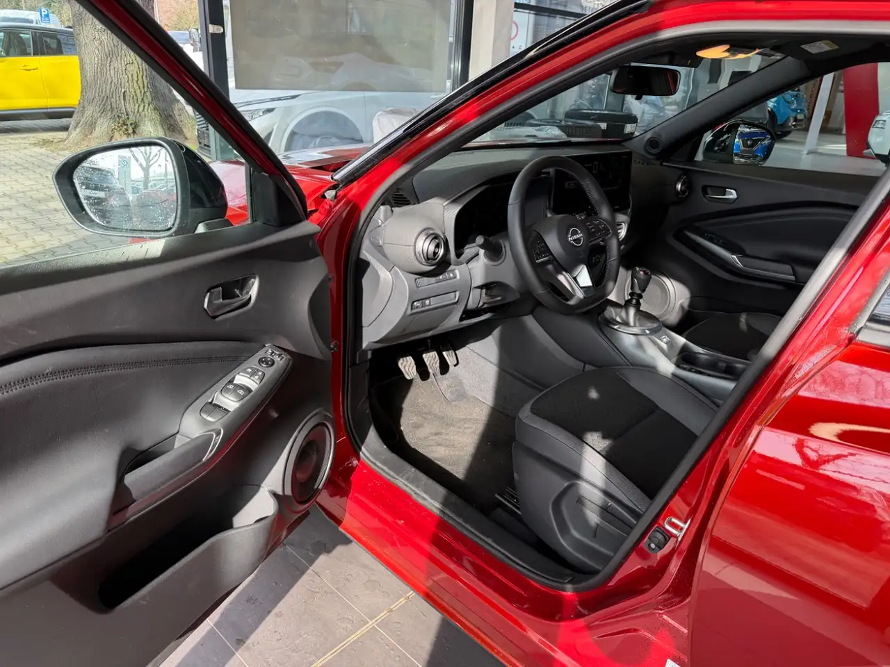 Nissan Juke 1.0 DIG-T 114 PS 6MT N-Conn Kam Navi SitzH 12