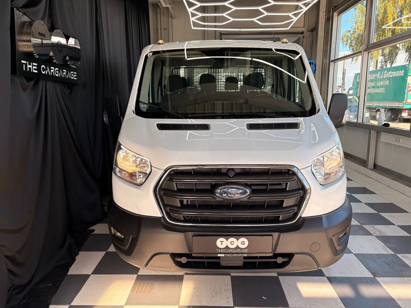 Ford Transit 350 L2 Doppelkabine Trend 1 BESITZ Weiß - 2