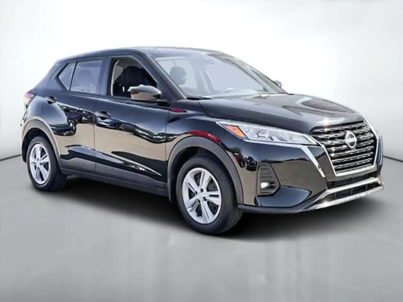 2025 Nissan Kicks