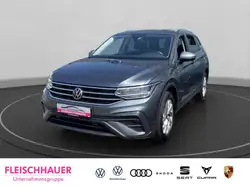 Volkswagen Tiguan Allspace Life 1.5TSI DSG 7 Sitzer AppConnect Spiegel ankl.