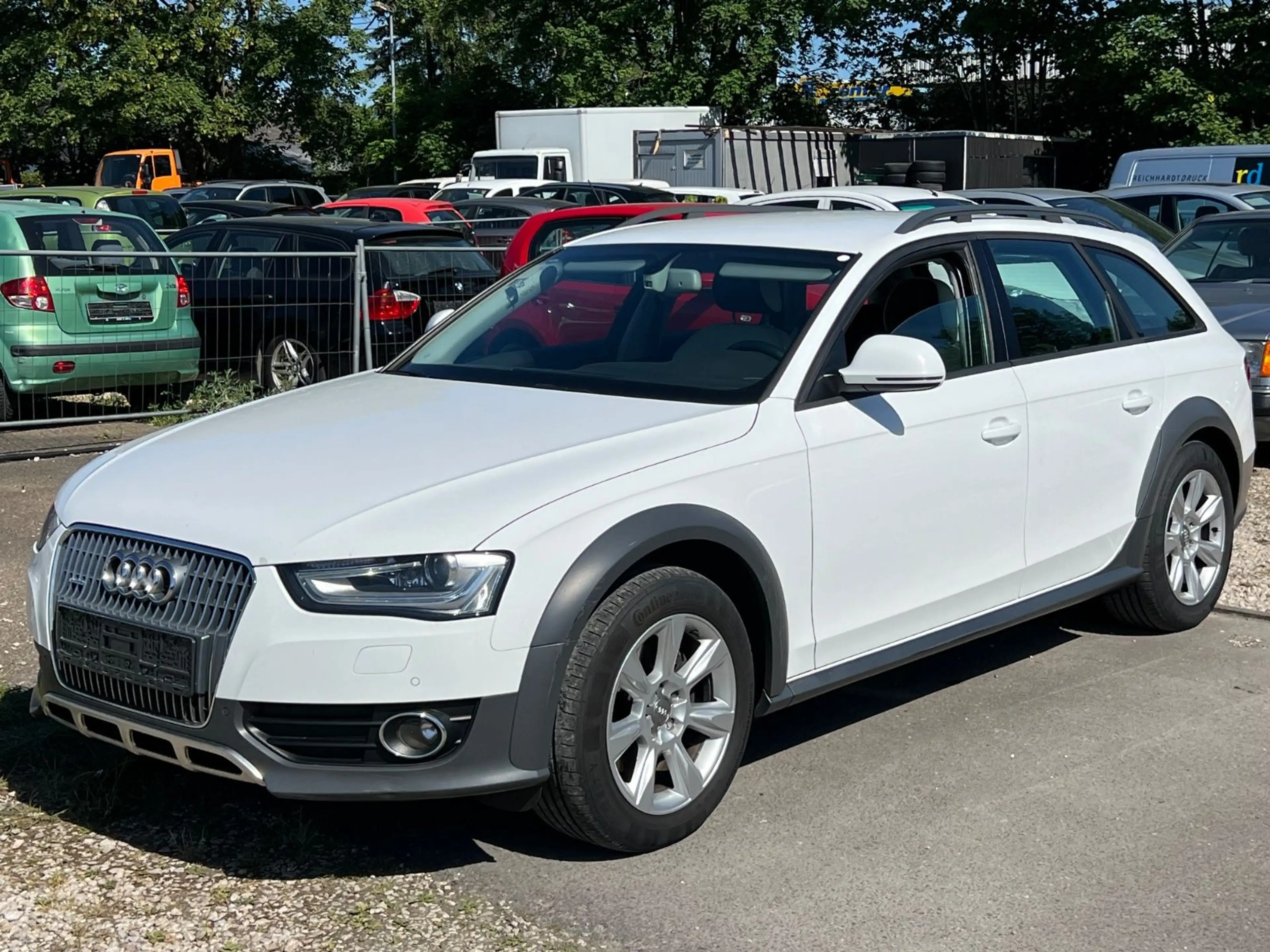 Audi A4 allroad quattro 2.0 TFSI * Exclusive * — photo 2