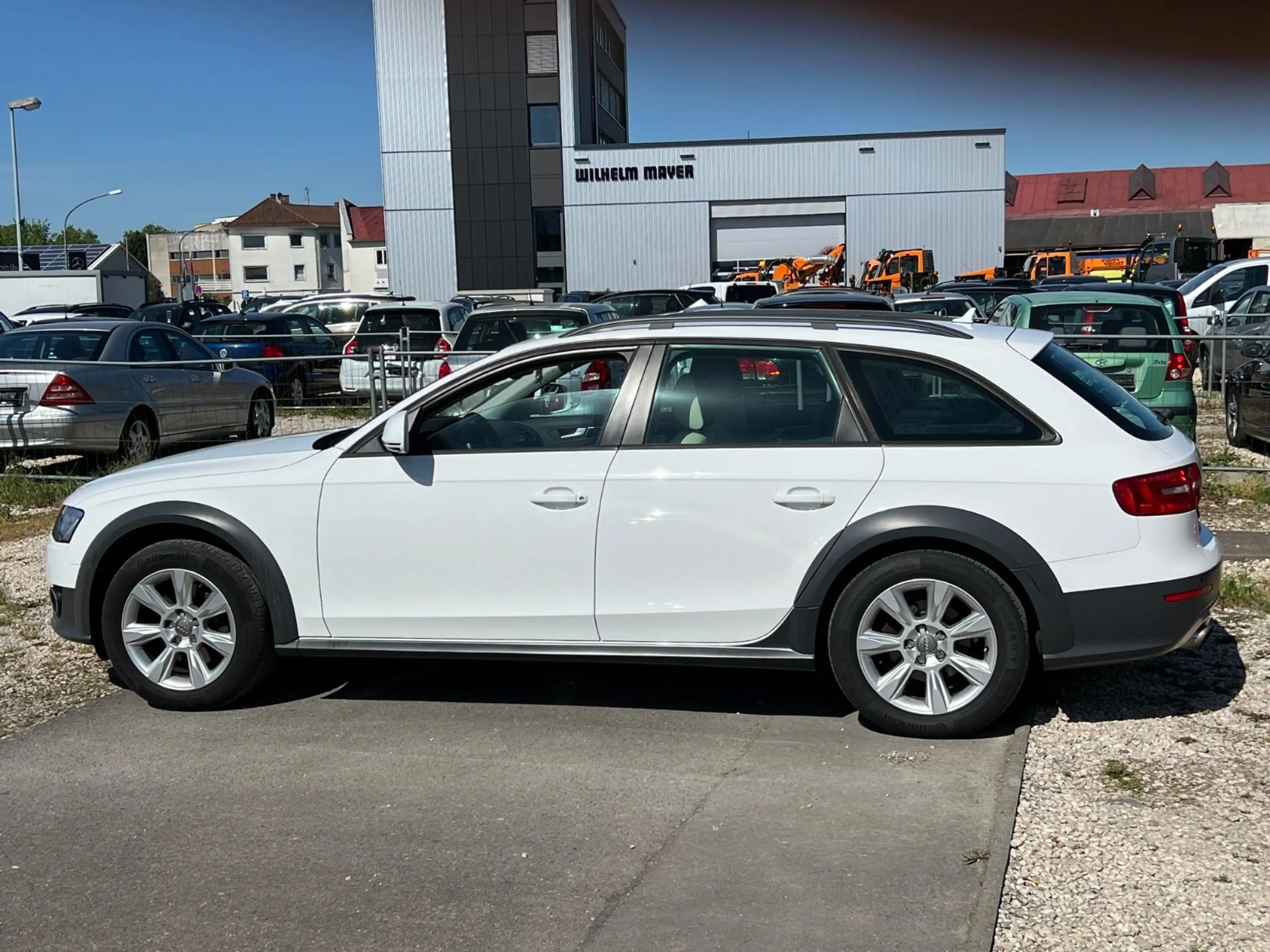 Audi A4 allroad quattro 2.0 TFSI * Exclusive * — photo 9