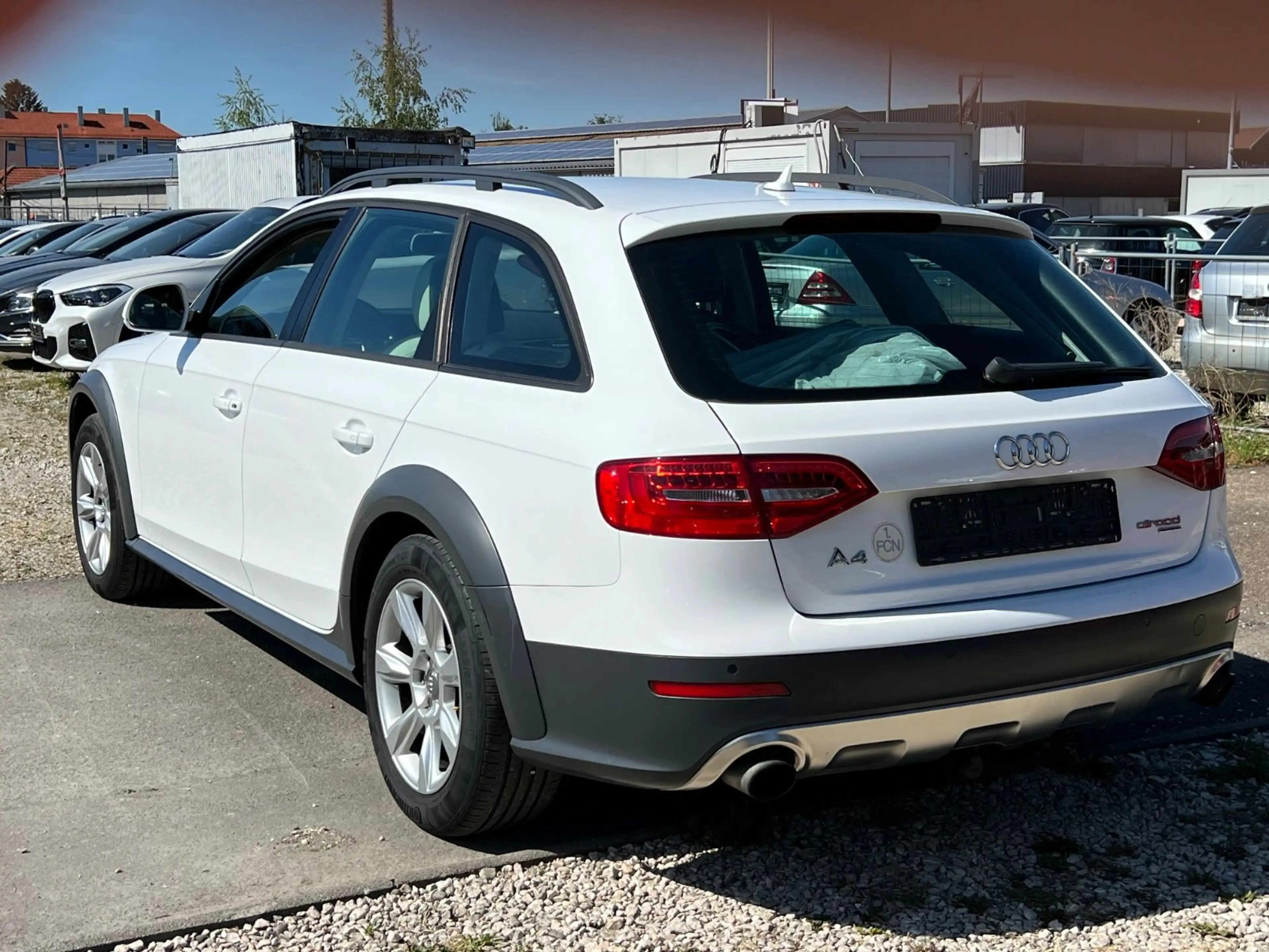 Audi A4 allroad quattro 2.0 TFSI * Exclusive * — photo 8