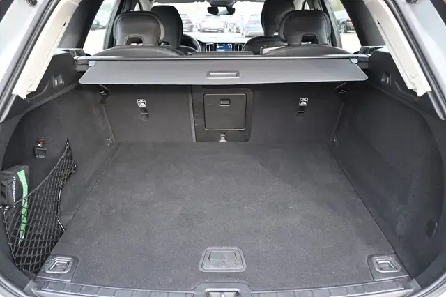 Volvo XC60 view 14