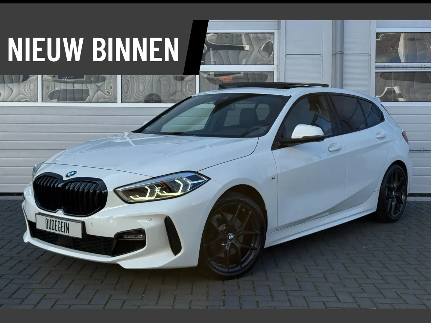 BMW 118 1-serie 118i M Sport Edition / Pano / Ambiance Ver Wit - 1