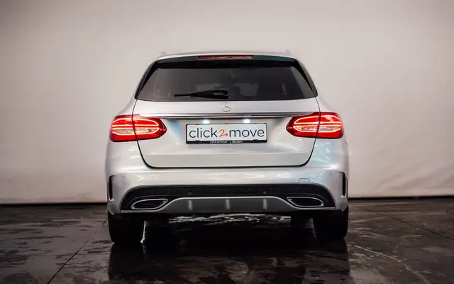 Mercedes-Benz C Class view 4
