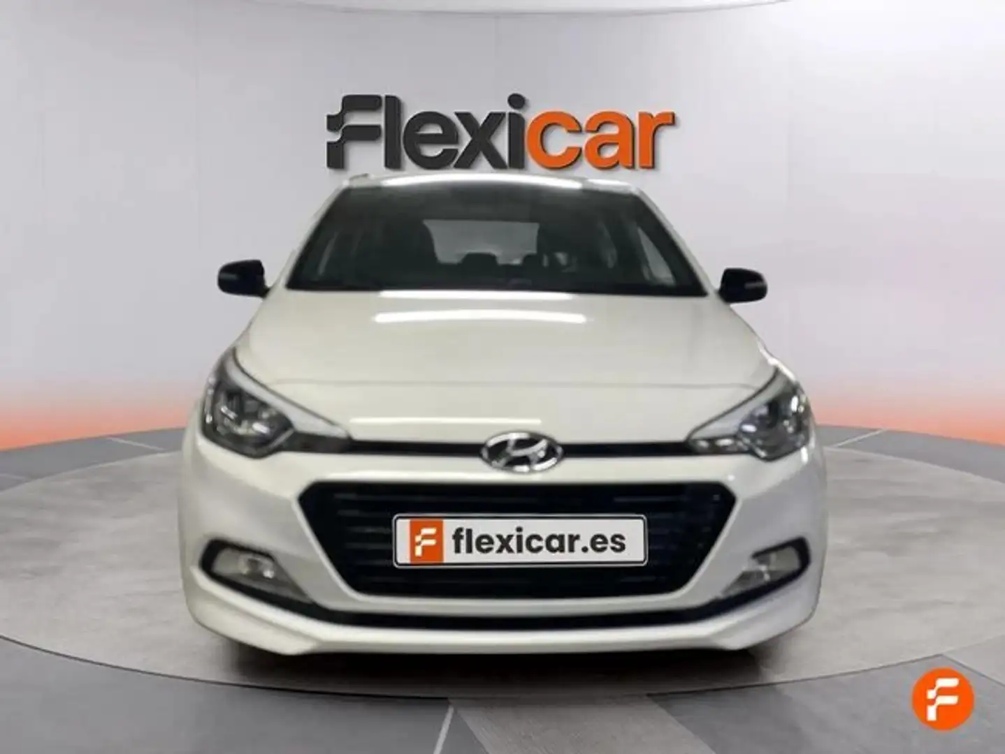 Hyundai i20 1.2 MPI 62kW (85CV) Essence LE Blanco - 2