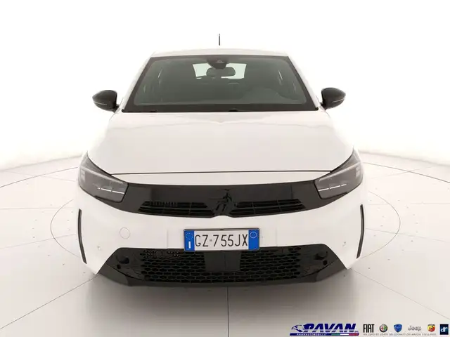 Opel Corsa view 2