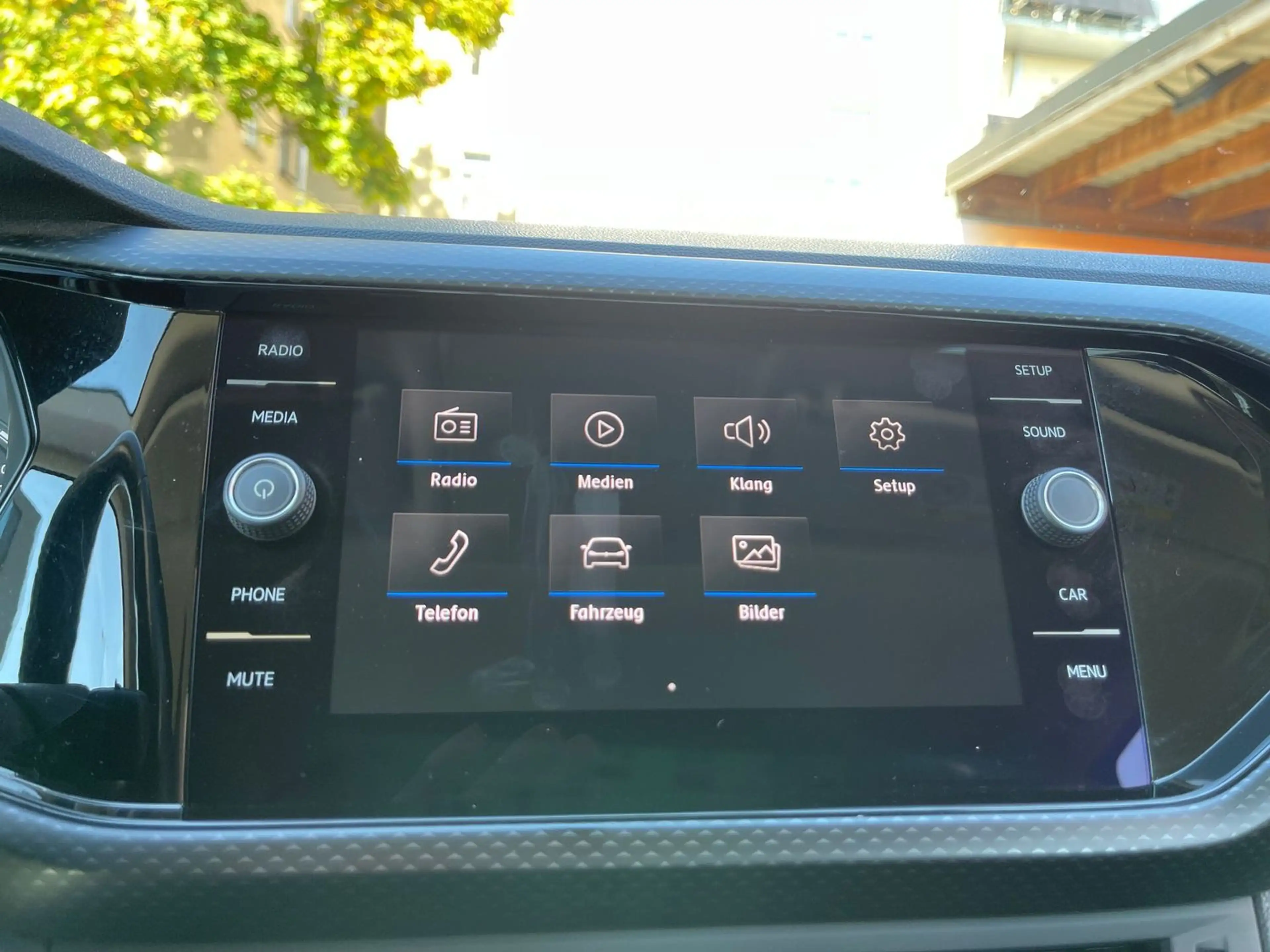 Volkswagen T-Cross Life/Bluetooth/Tempomat/PDC/USB/Sitzheizung — photo 14